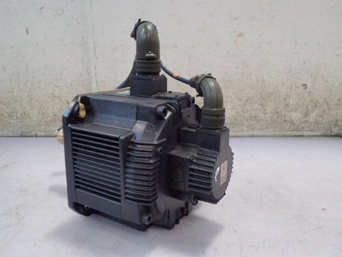 Yaskawa Electric Sgmd-40Awa0yr12 Ac Servo Motor 4000W 2000Rpm 22.8A,Bs