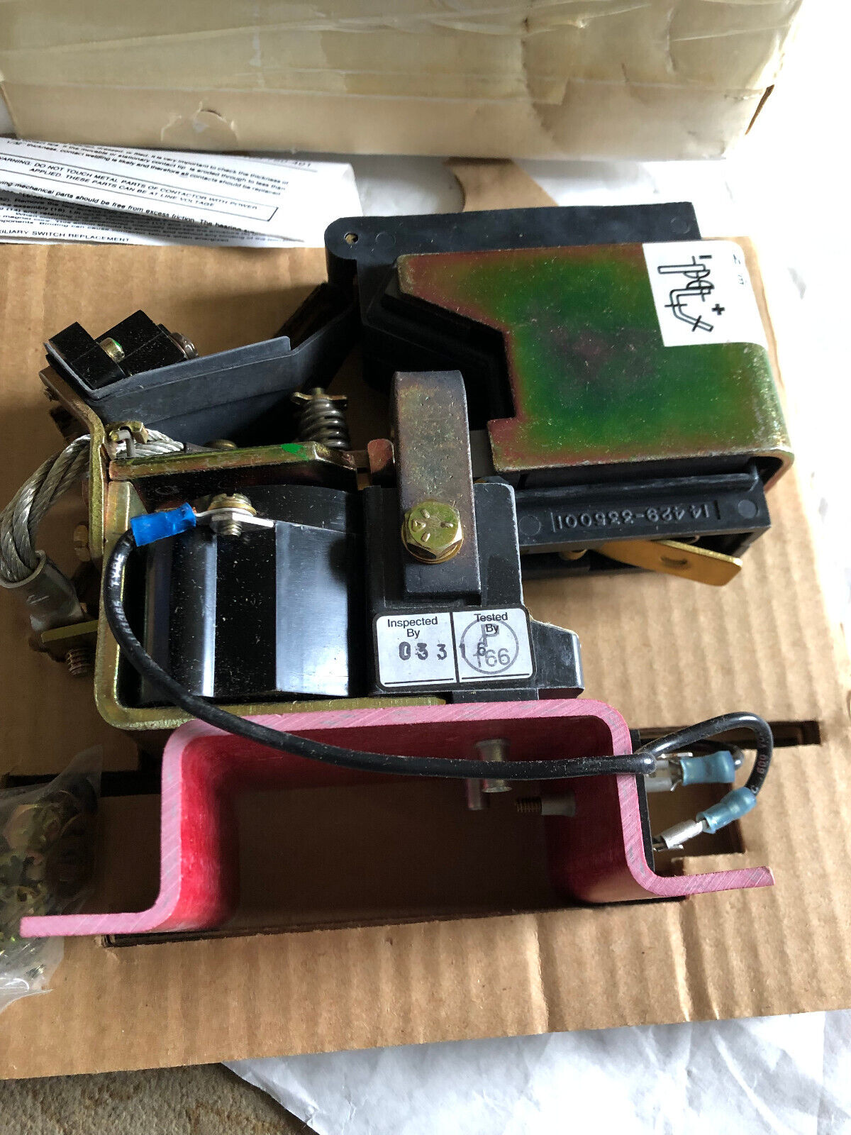 New Siemens 14-193-825-586,14429-335001,3Mn6 0310,250 Amp/500 Vdc Contactor,An
