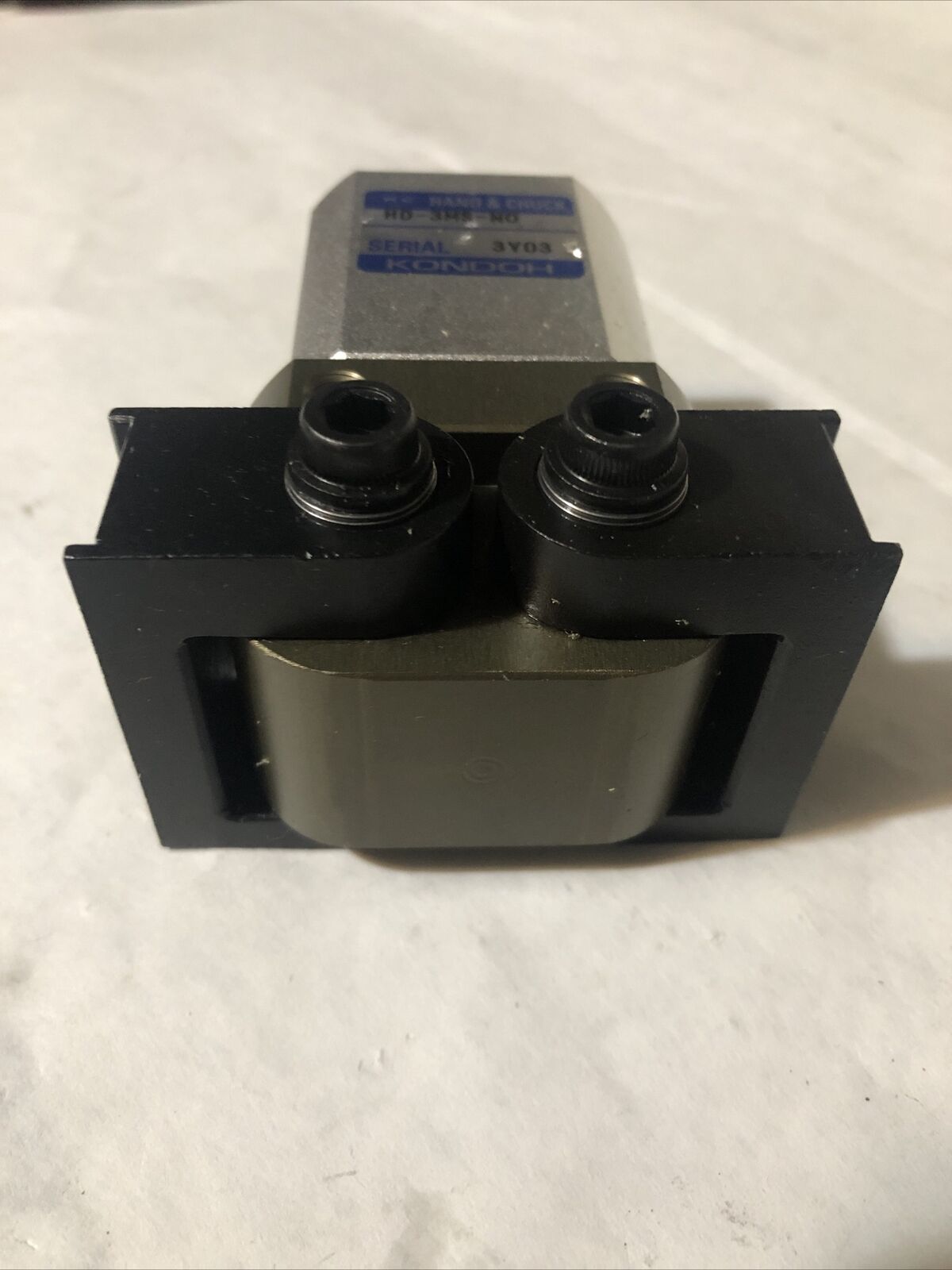 New Kc Hand & Chuck Kondoh Hd-3Ms-No Pneumatic Gripper Kondoh Hd-3Ms-N0,Bl