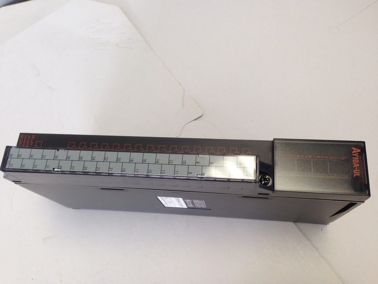 New Mitsubishi Ay10a-Ul Melsec Plc Output Module Ayioa-Ul Jci-Dis,Fi