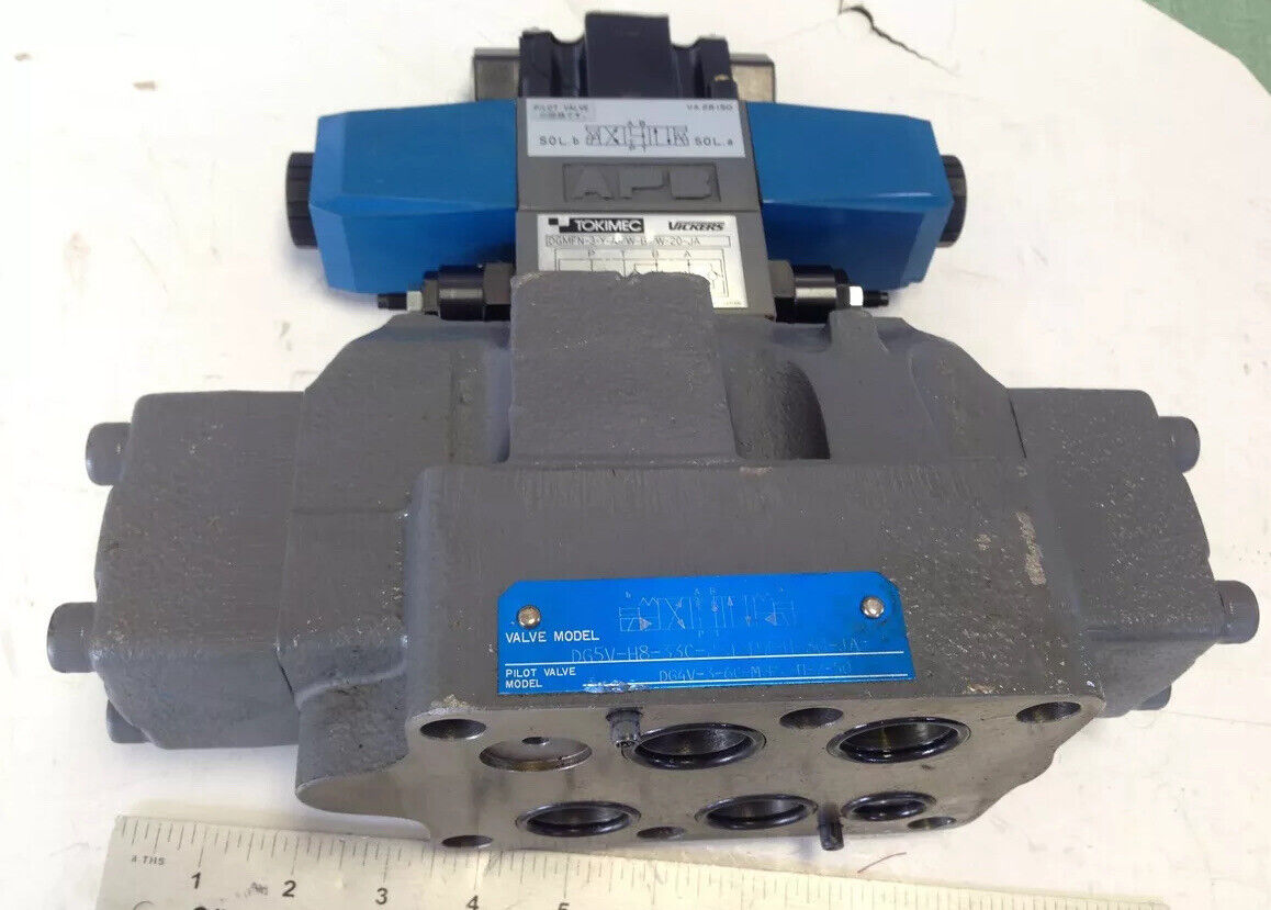 New Tokimec Vickers Dg5v-H8-33C-2-T-P7-H-80-Ja Directional Valve,Dc24v 28W,Fl