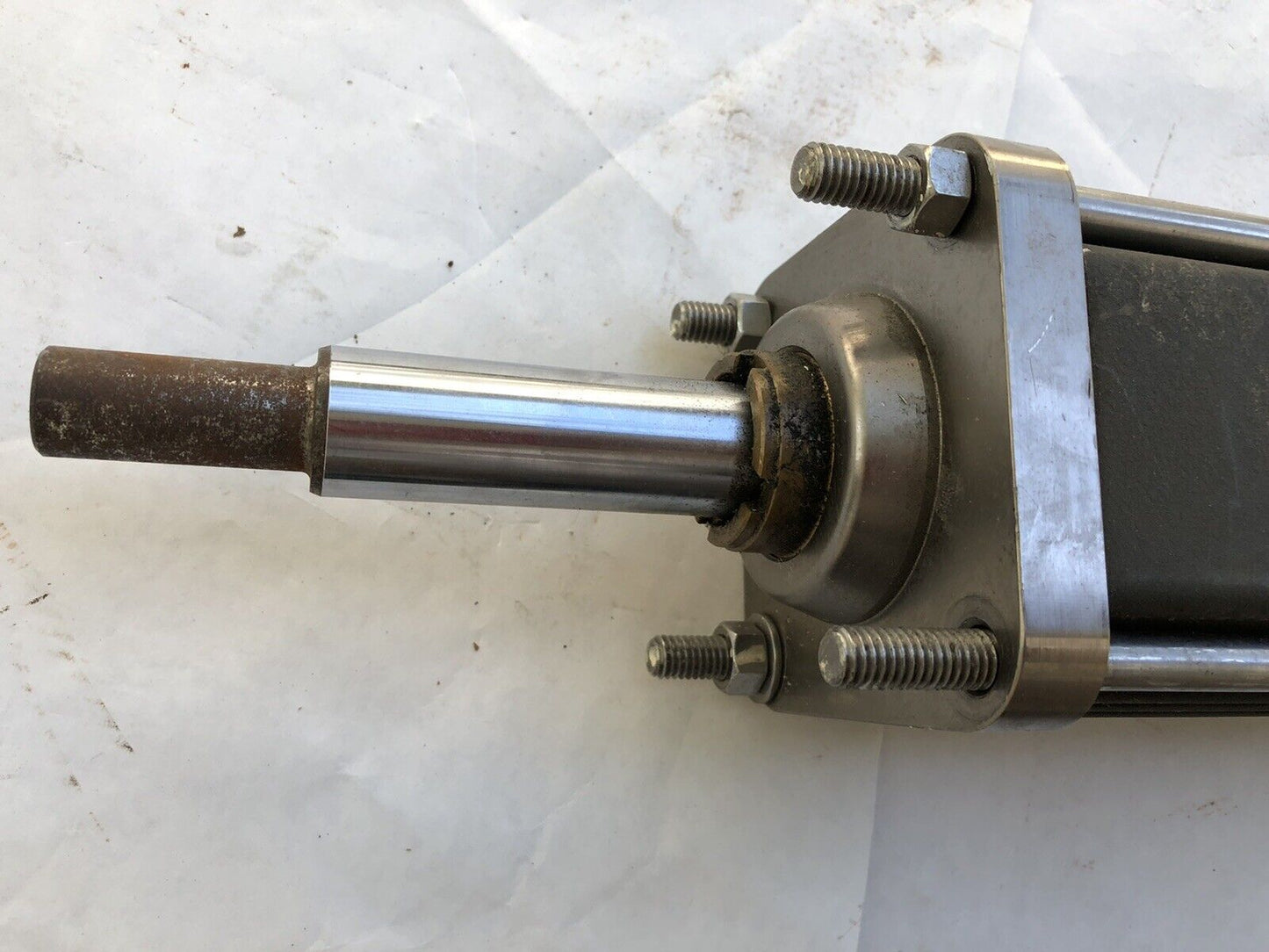 Comau Pico Pico40-0605-Mxx-Ku1-268-Xt Servo Actuator,5.3 A,3000 Rpm,0.5 Lead ,Tg