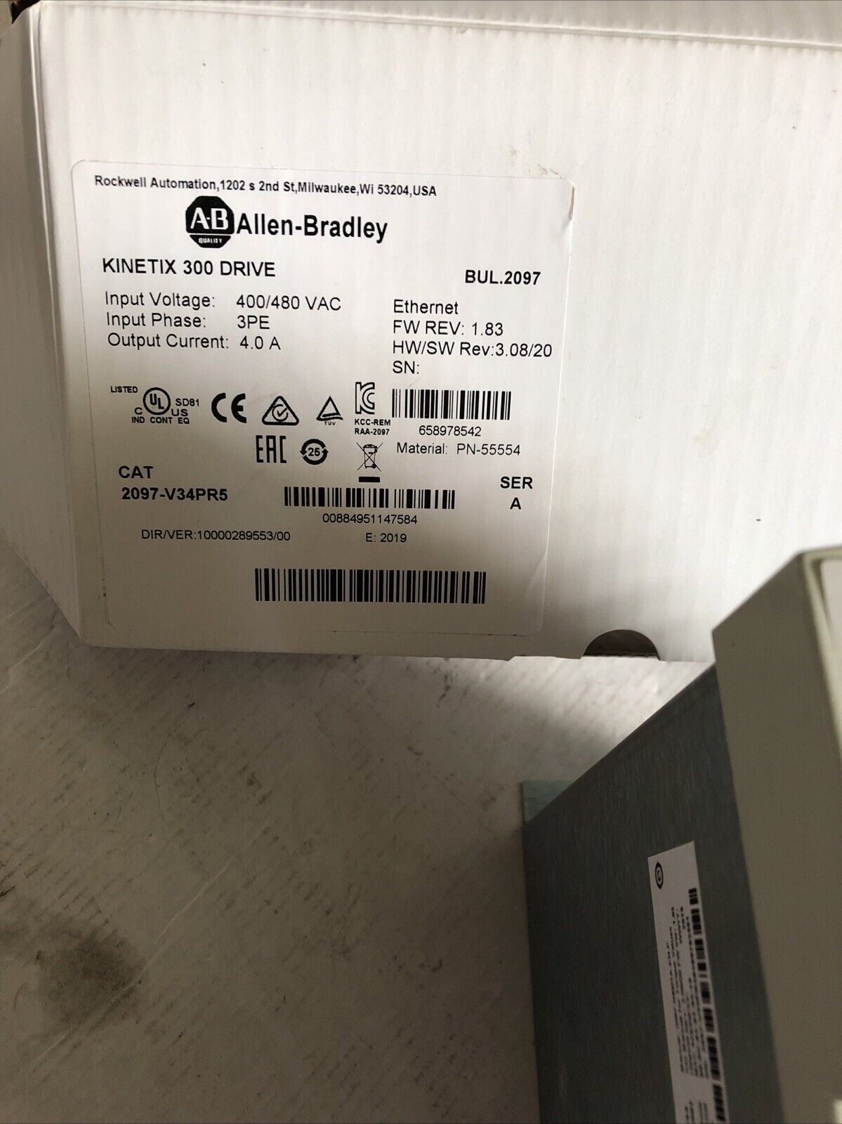 New Allen Bradley 2097-V34pr5 Kinetix 300 Servo Drive,2097 V34pr5,2097-V34pr5,Cr
