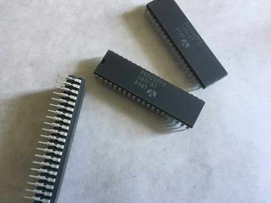 New Lot 4 R65c52p3,11471-87,8947 Generic Ic5052cde,Cr