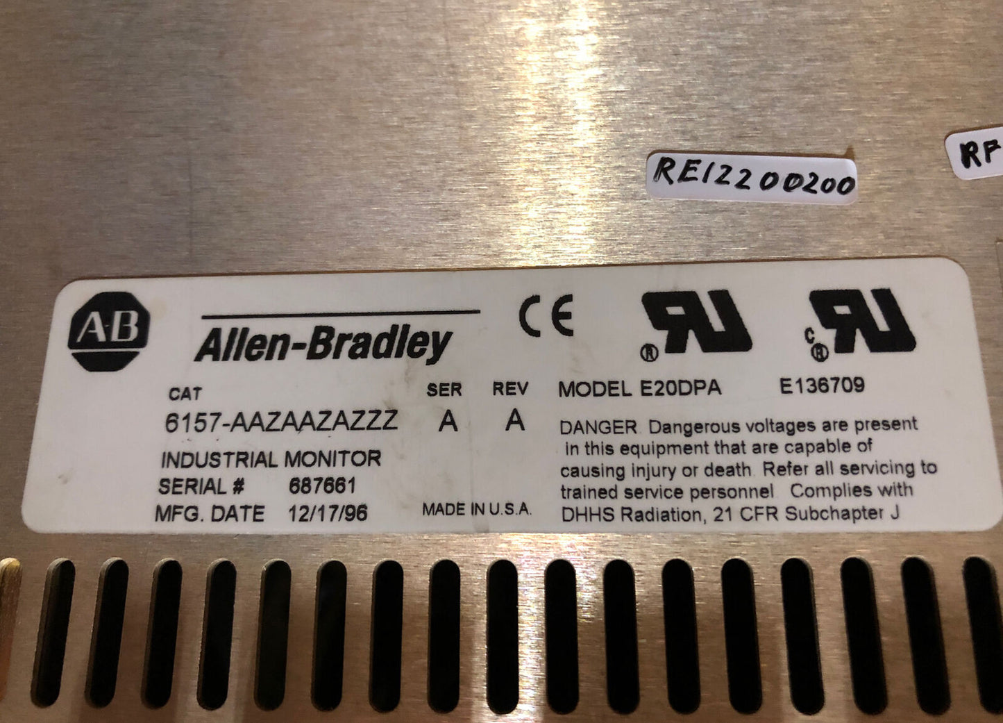 Allen Bradley 6157-Aazaazazzz Industrial 20" Monitor,100-240 Vac,Bq