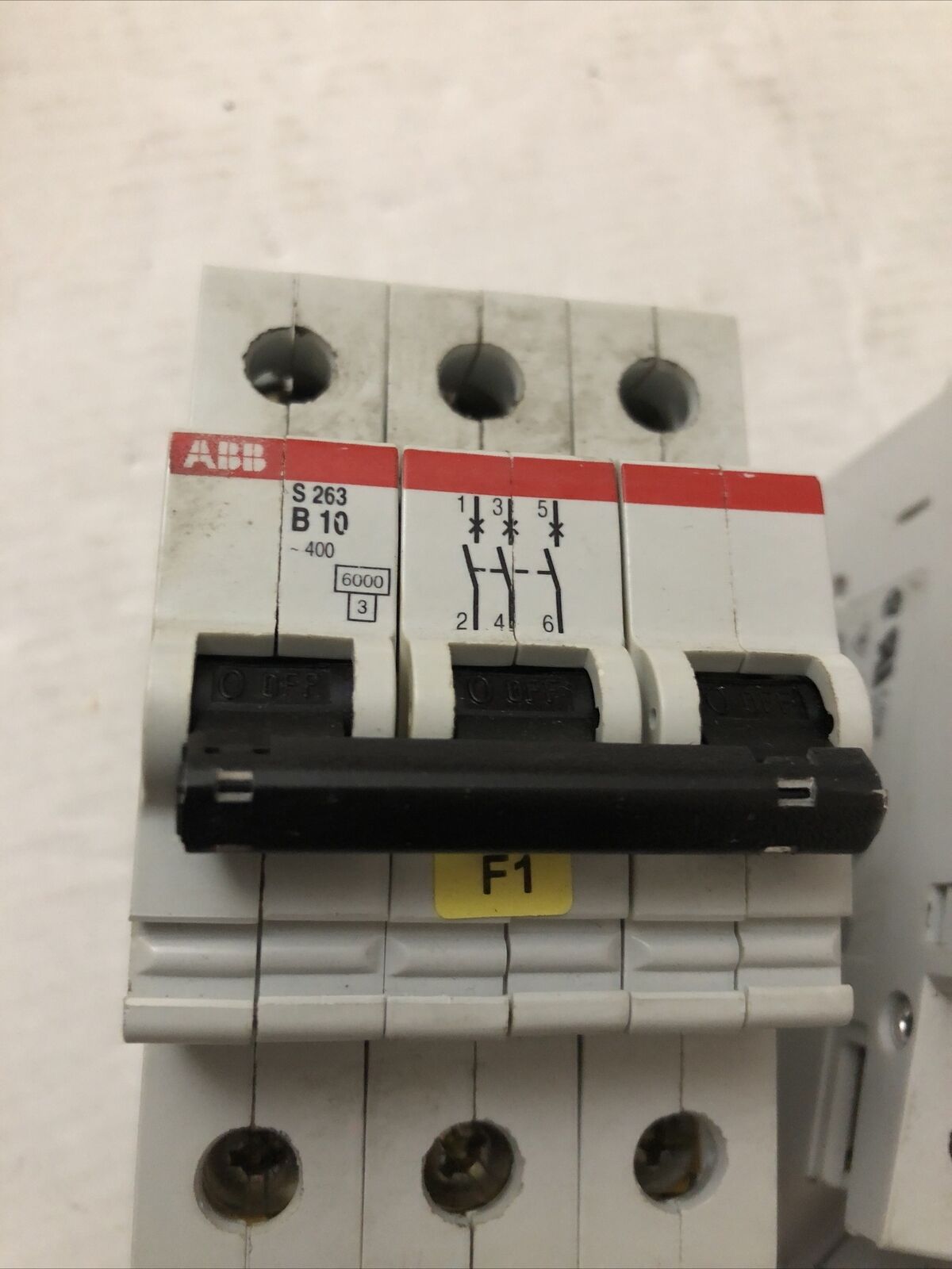 Mixed Lot 4 Abb S263,Abb S272,Abb S261,Abb B10,K2a,Abb C4 Circuit Breakers,Cs