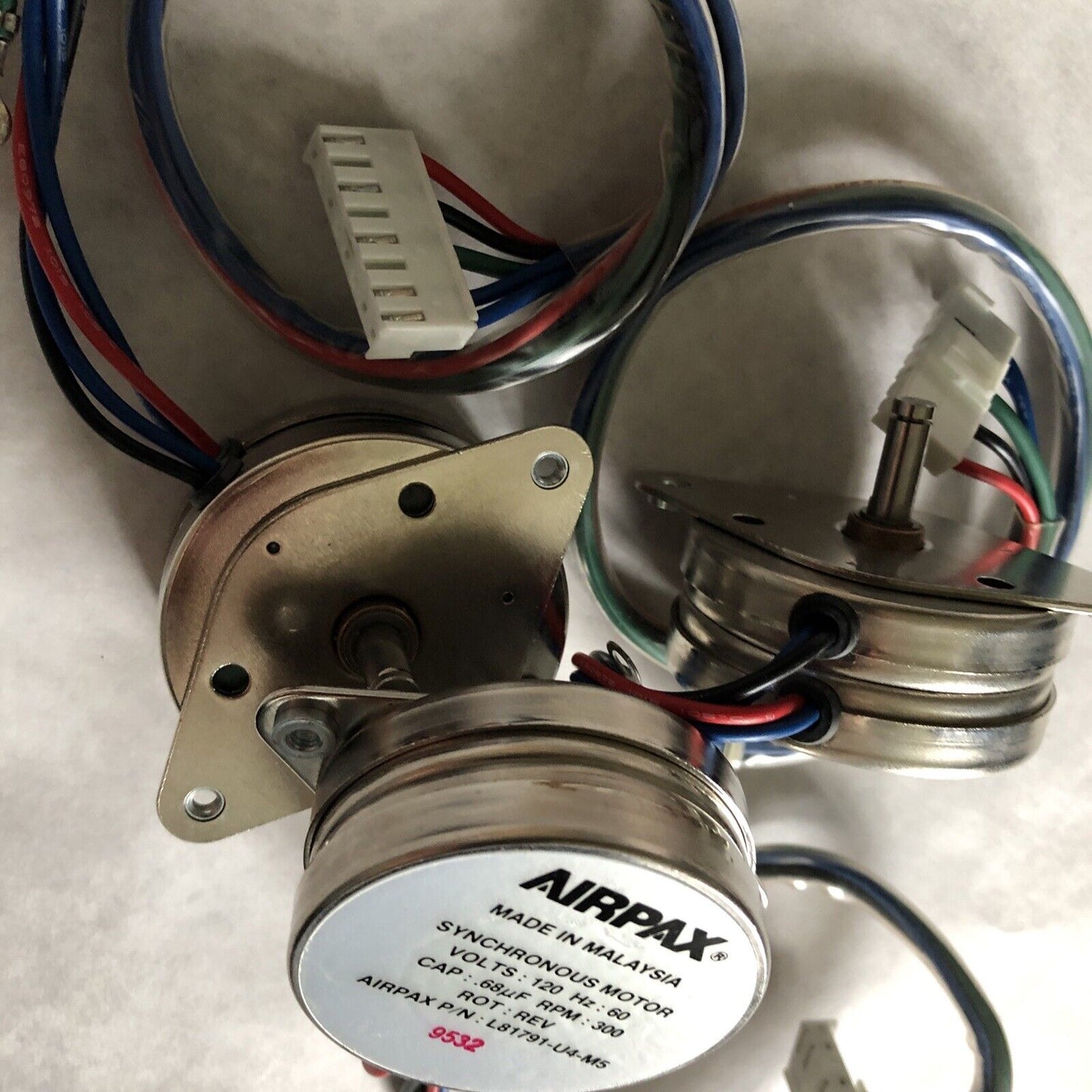 New Lot 3 Airpax L81791-U4-M5 ,9532 Synchronous Motor 120V.68Uf Cap 300Rpm,Be