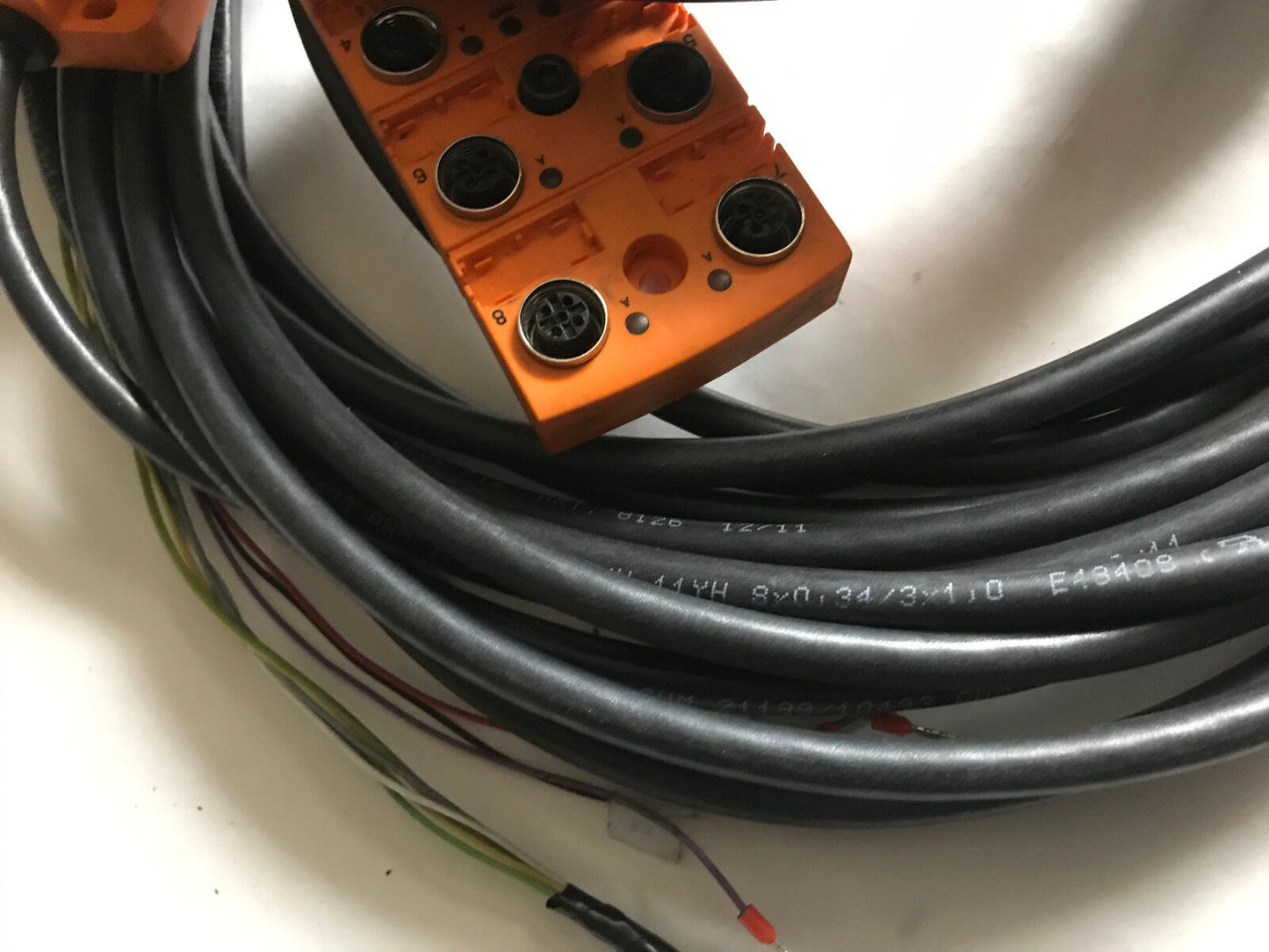 New Ifm Ebc035 Splitterbox W/ Helukabel E170315 Cable,Si