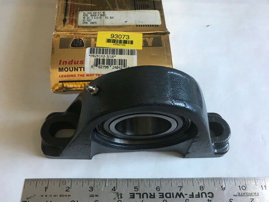 Hub City Pb251x2-3/16,B251x2 3/16  Pillow Block Bearing, B250x2 3/16 164C,Sd