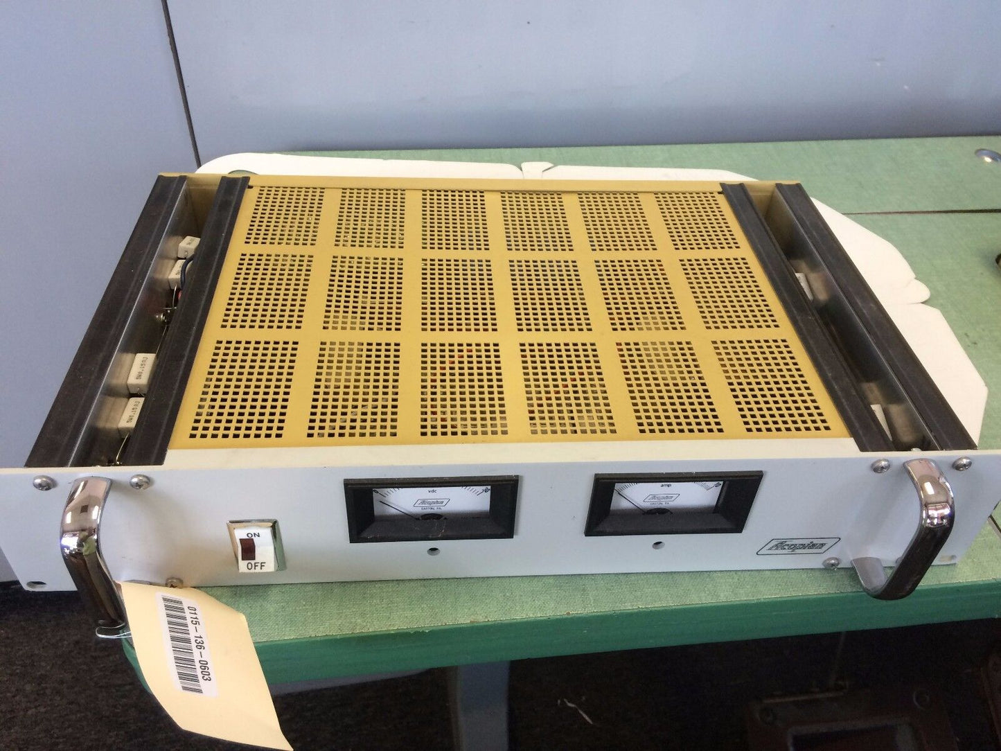Acopian 24Pt10afhm-230 Regulated Power Supply, 3 Amp, 250 V,Cw