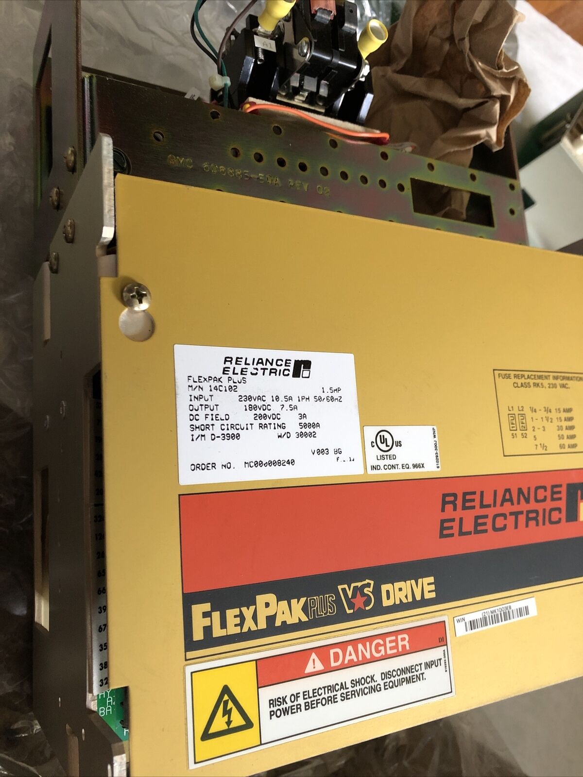 New Reliance Electric Flexpak Plus D-3900,14C102,1.5Hp,240Vac,10.5A ,7.5A,Be