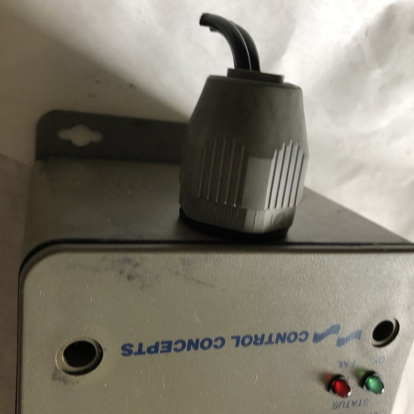 Control Concepts Ig600d100r,380015 Islaguard Surge Suppression System,Bc