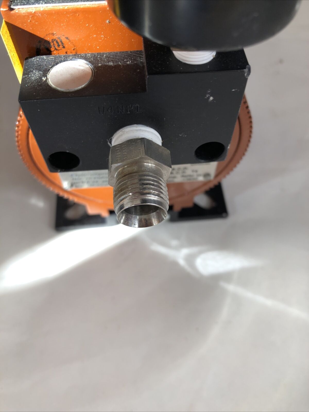 Moore Pix/3-15Psig/4-20Ma/12-42Dc/-Ga1 Pressure Current Transmitter,Pix,Da