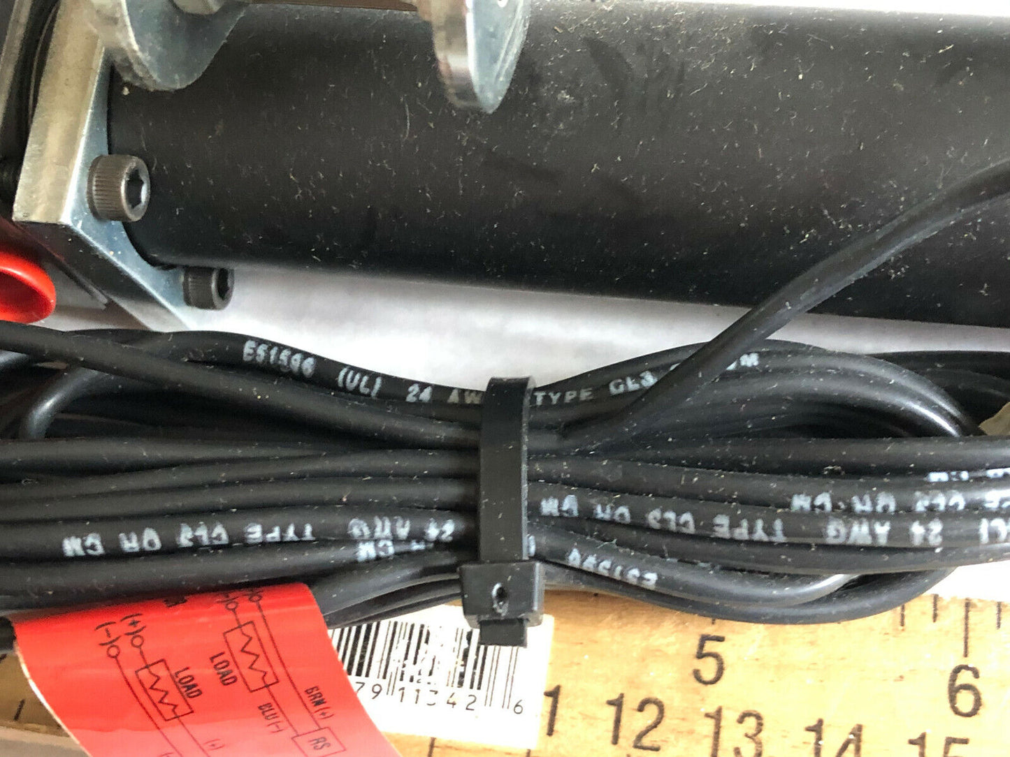 Tolomatic Ccm # 213348 Pneumatic Cable Linear Actuator 670Mm Travel 1/8 Npt,En