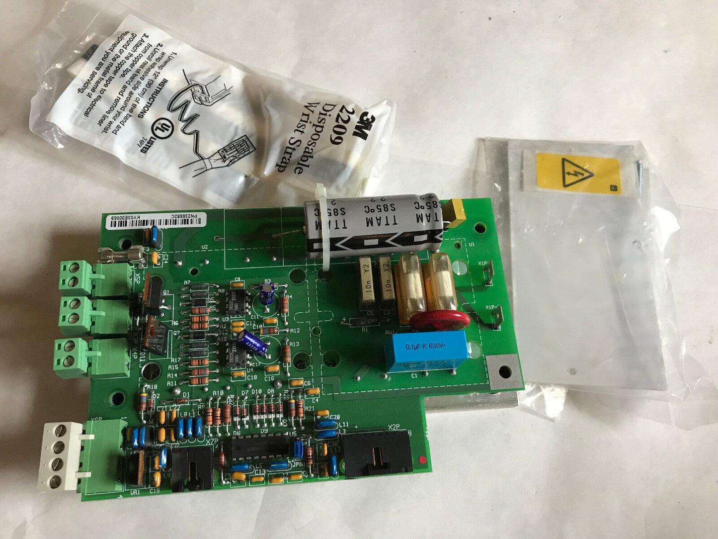 New 236682C Nordson Pn236682c Heater Control Module Ky03e00069,Sb