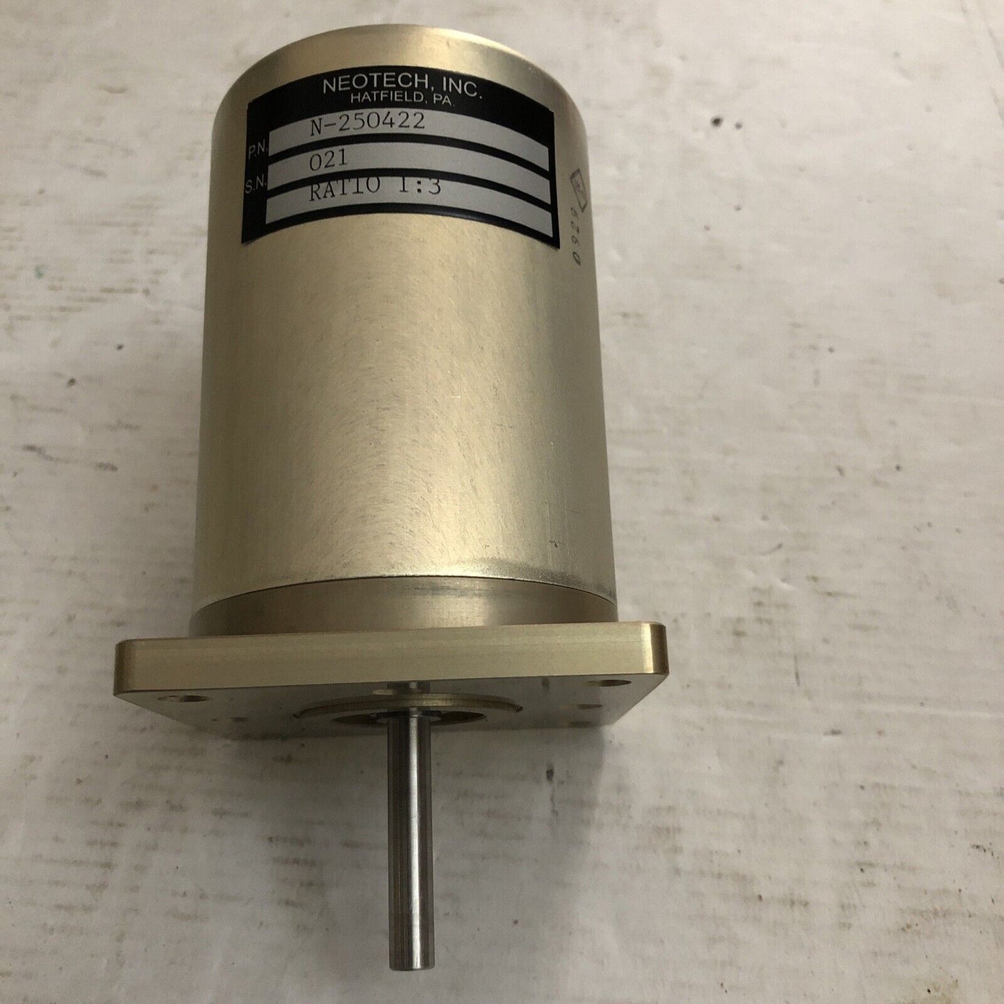 New Neotech N-250422 Encoder Servo Motor,Cs