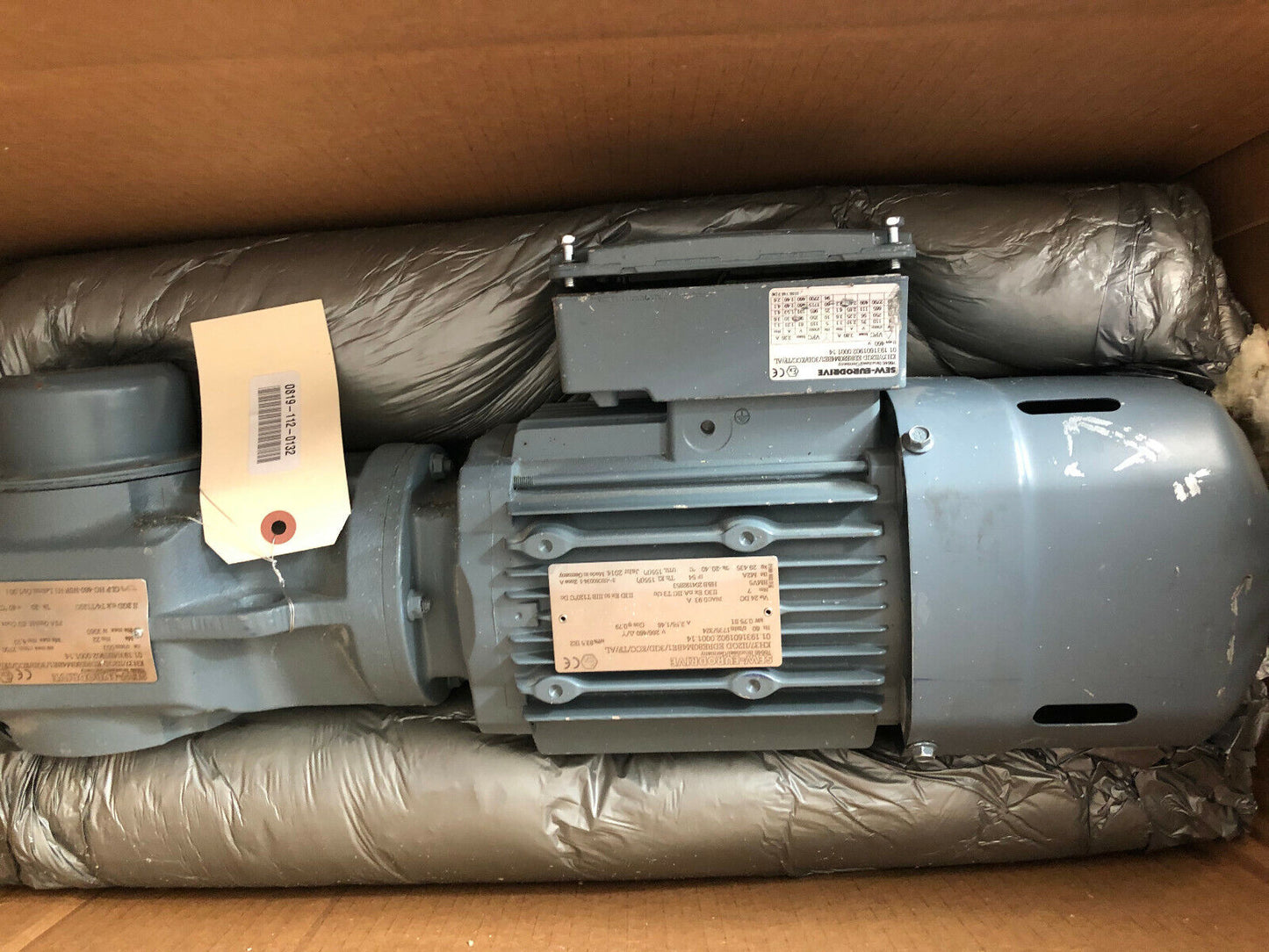 New Sew Eurodrive Kh37/Ii2gd Edre80m4be1/3Gd/Kcc/Tf/Al Ac Gearmotor, Kh37,Sj