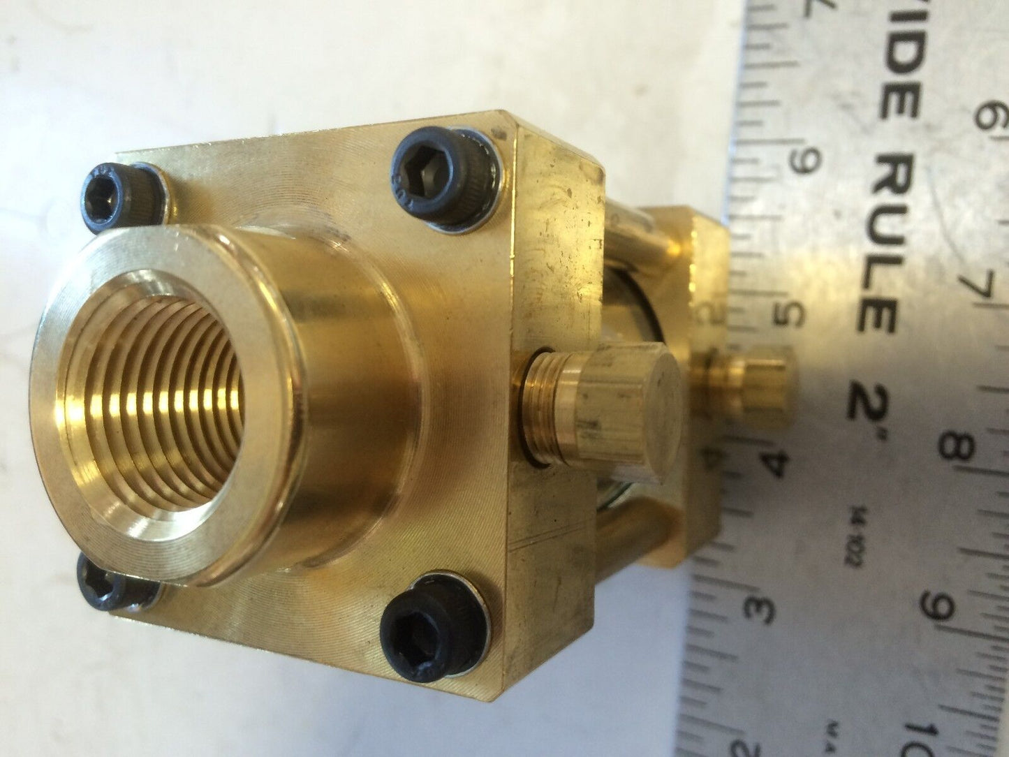 New 1/2" Npt  Lube Ldi Industries F301-04-01 Flow Sight ,Ed