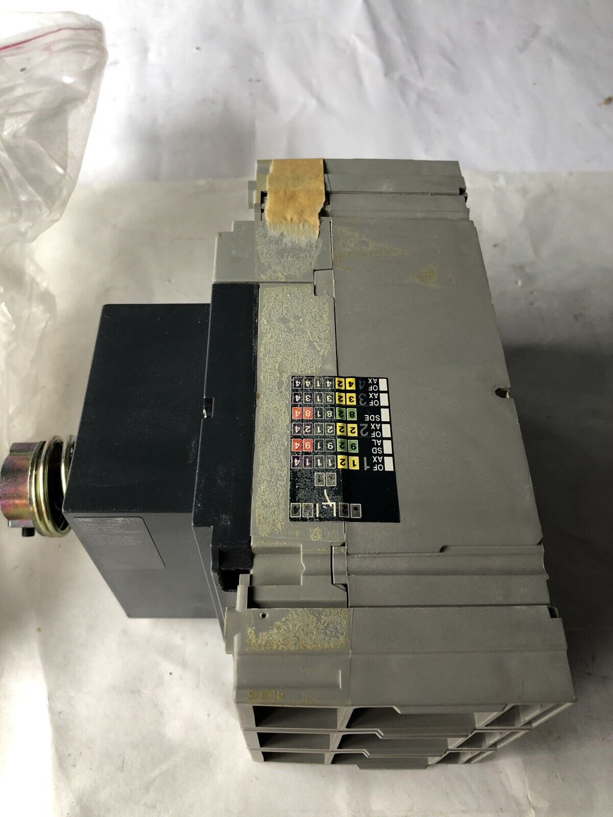 New Merlin Gerin Nsf150 N Circuit Breaker, 150 A, 3-Pole, With Handle,Bs