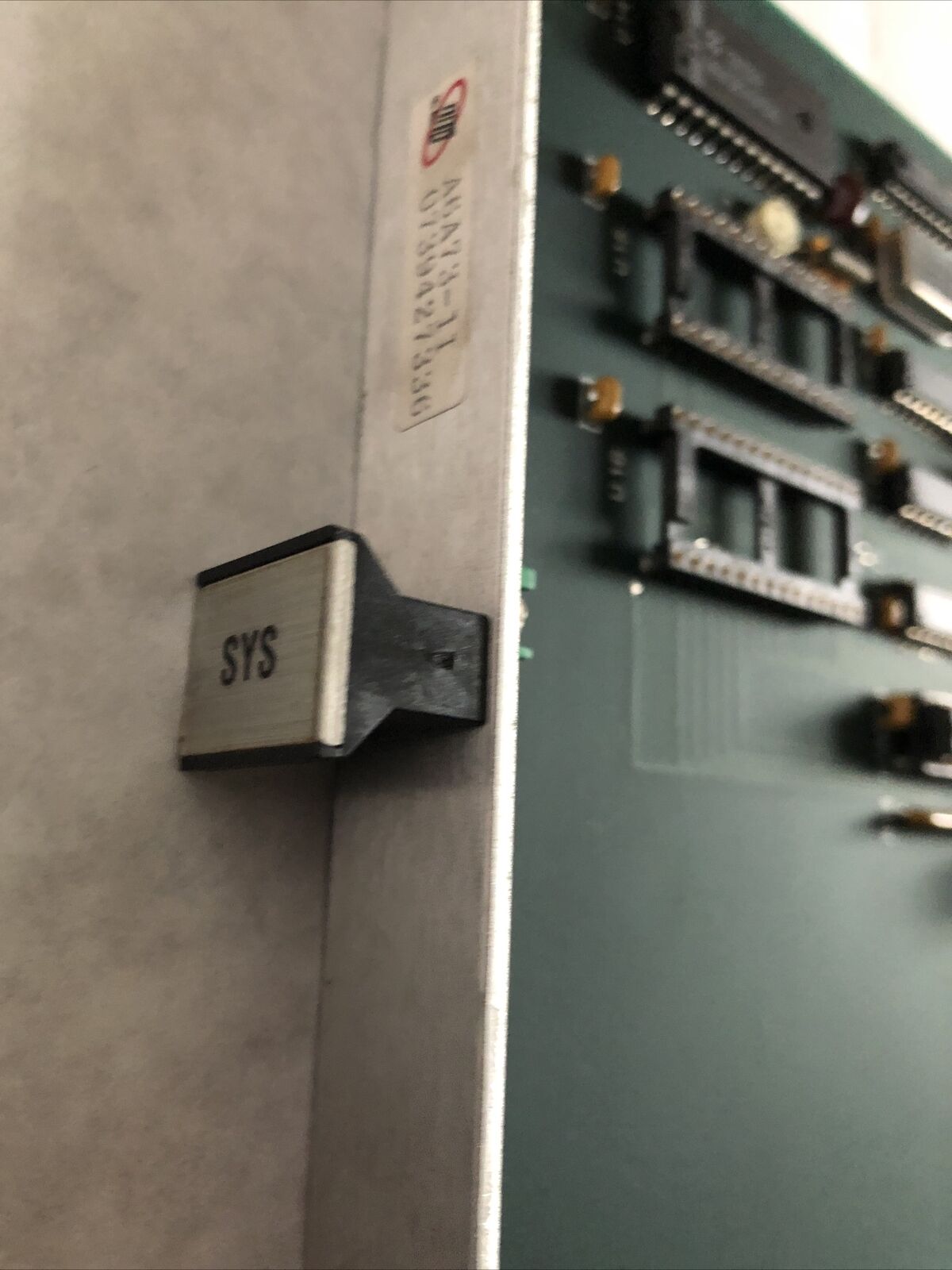 Isi A6a73-11,Pc073b,Isi Sys Norgren Pc Board Module,Ed