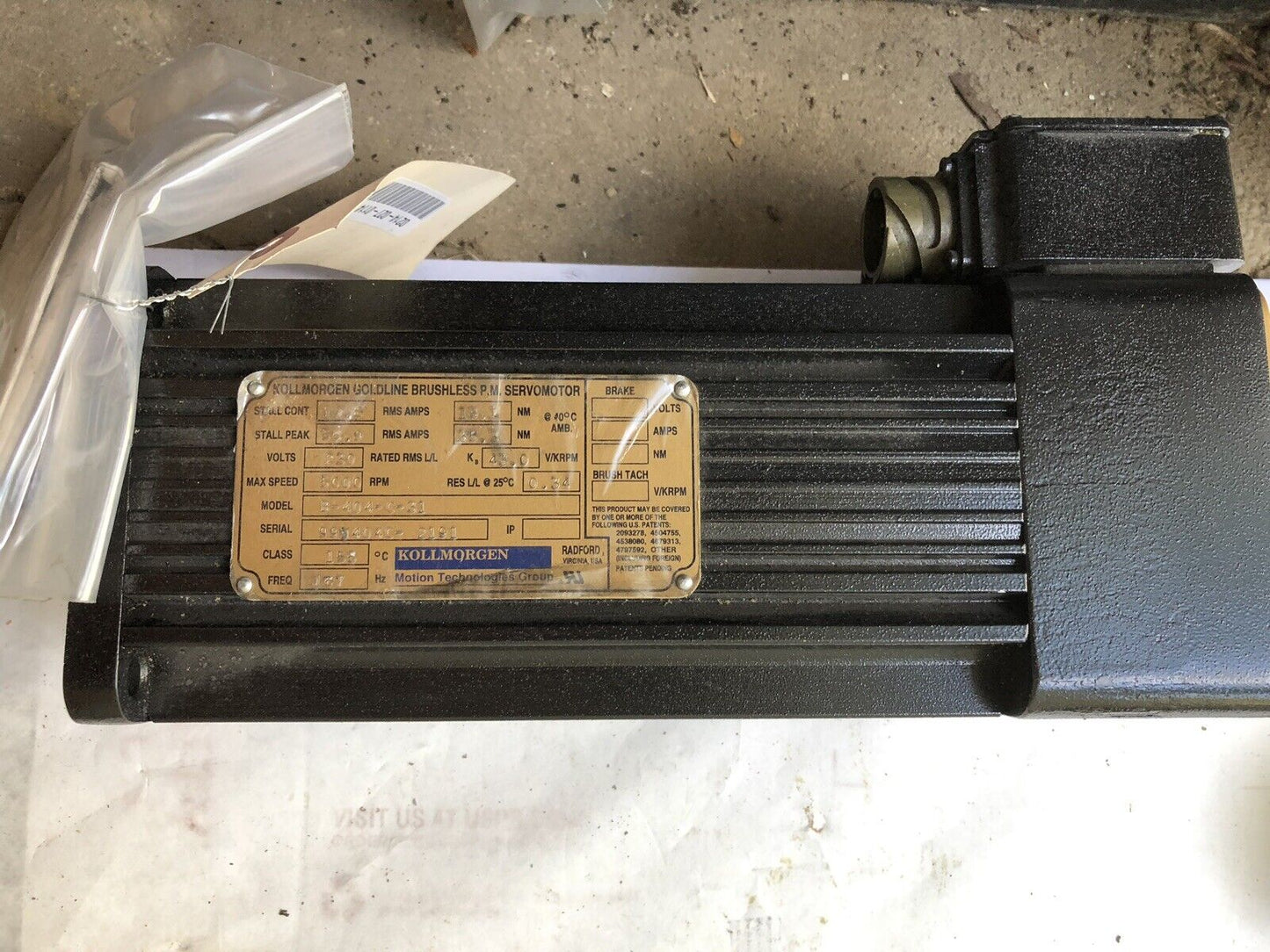 New Kollmorgen B-404-C-31 Goldline Ac Servo Motor, 230 Vac, 5000 Rpm,Th
