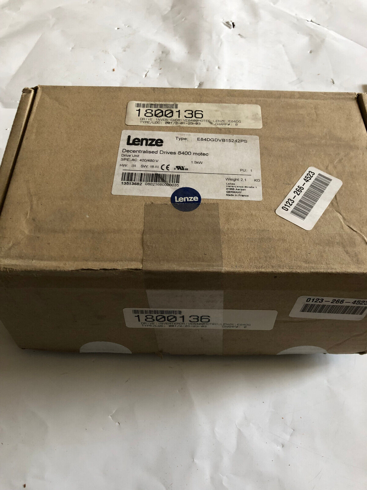 New Lenze E84dgdvb1524ps Inverter Drive Unit. 1.5Kw 3/Pe Ac 400/480V,3.8/3.1A,Ac