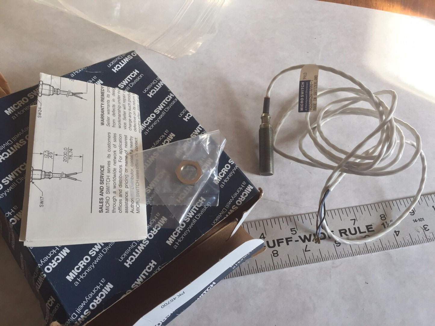 New Honeywell 922Aa2w-A9n-T Microswitch Heavy Duty Proximity Sensor Pk 8281-1,Ea