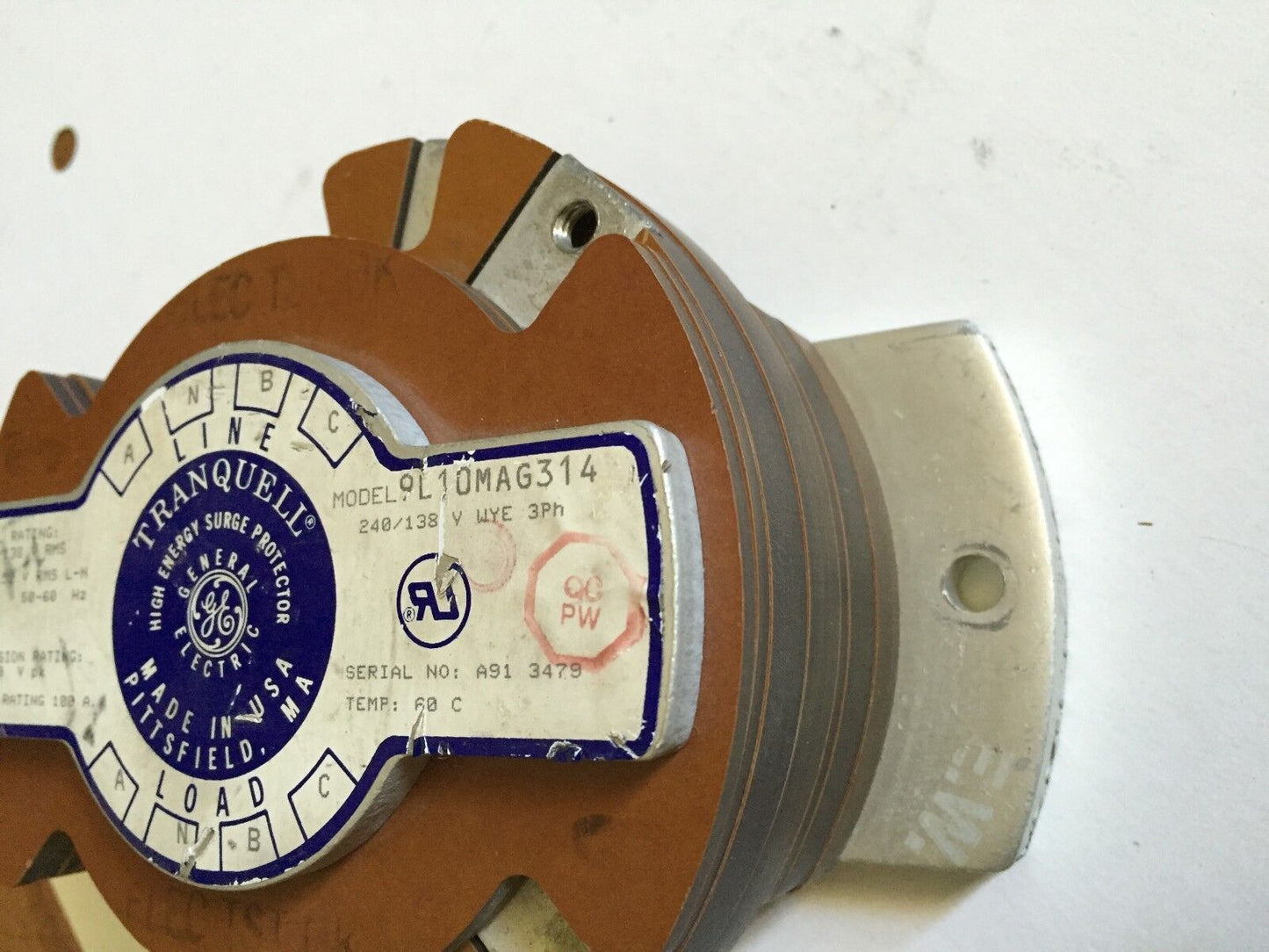 General Electric 9L10mag314 Tranquell Surge Supressor,240Y/138V,Bp
