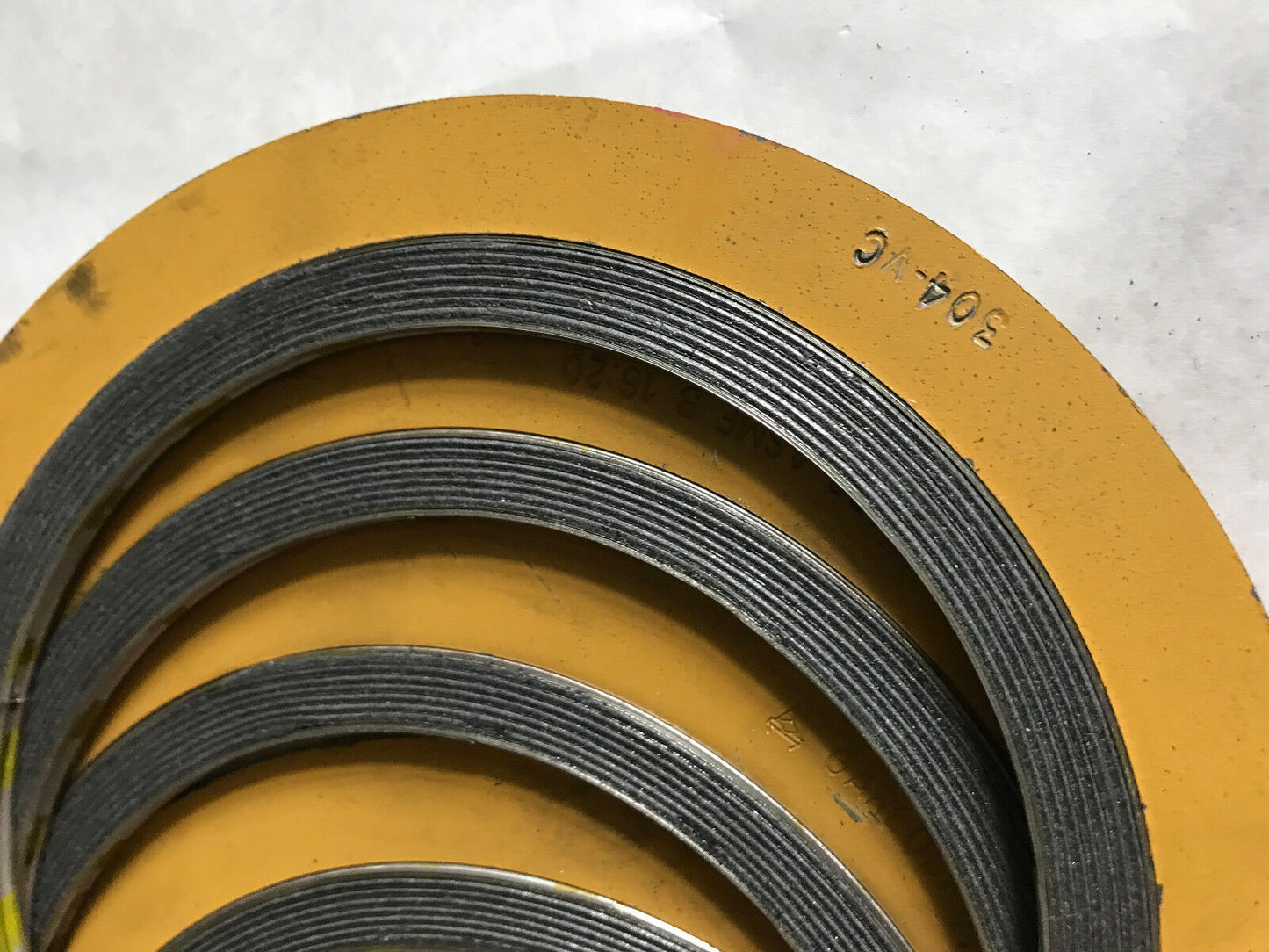 New Lot Of 4 Garlock Flex Seals,304-Vc  4" 300 Asme B 16.20,300,304-Vc,Ag