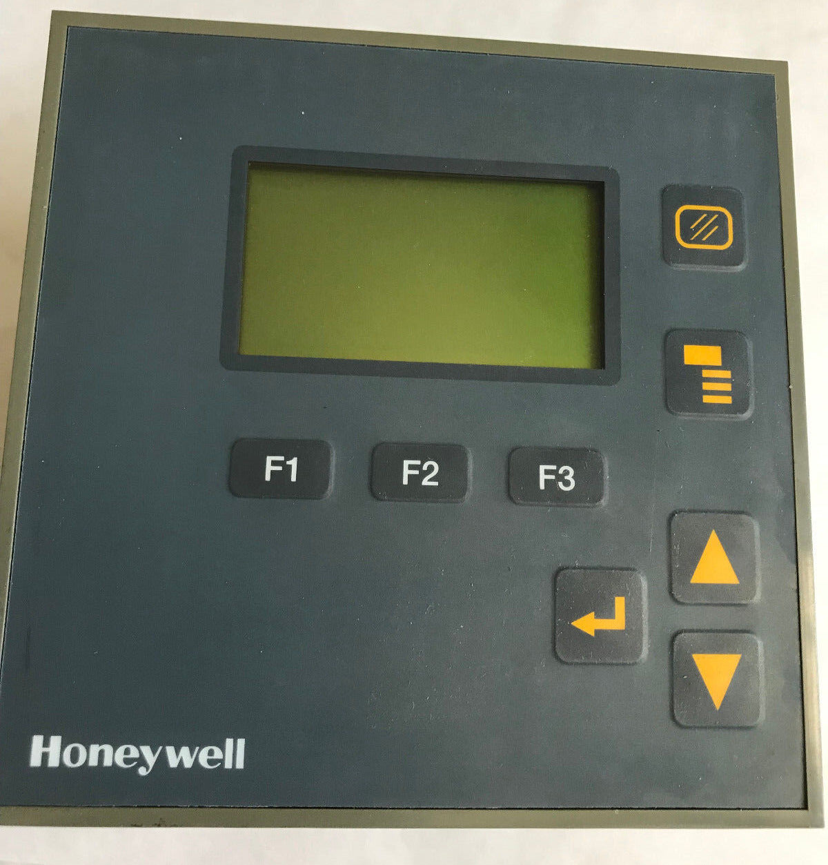 Honeywell 9782P-01-Vc-E0000-00 Temperature Controller 120/240Vac 50/60Hz 15Va,Sh