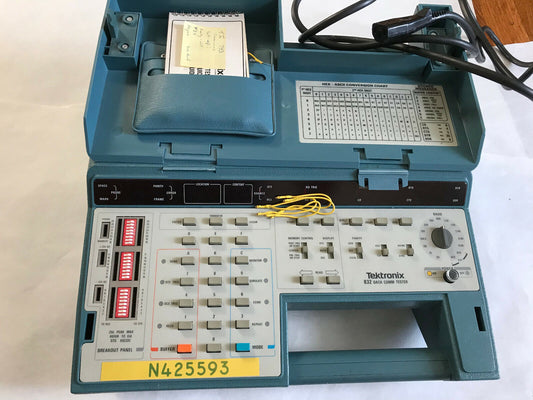 Tektronix 832  Data Comm Tester, 115/230 Vac,Tektronix 832,Sm