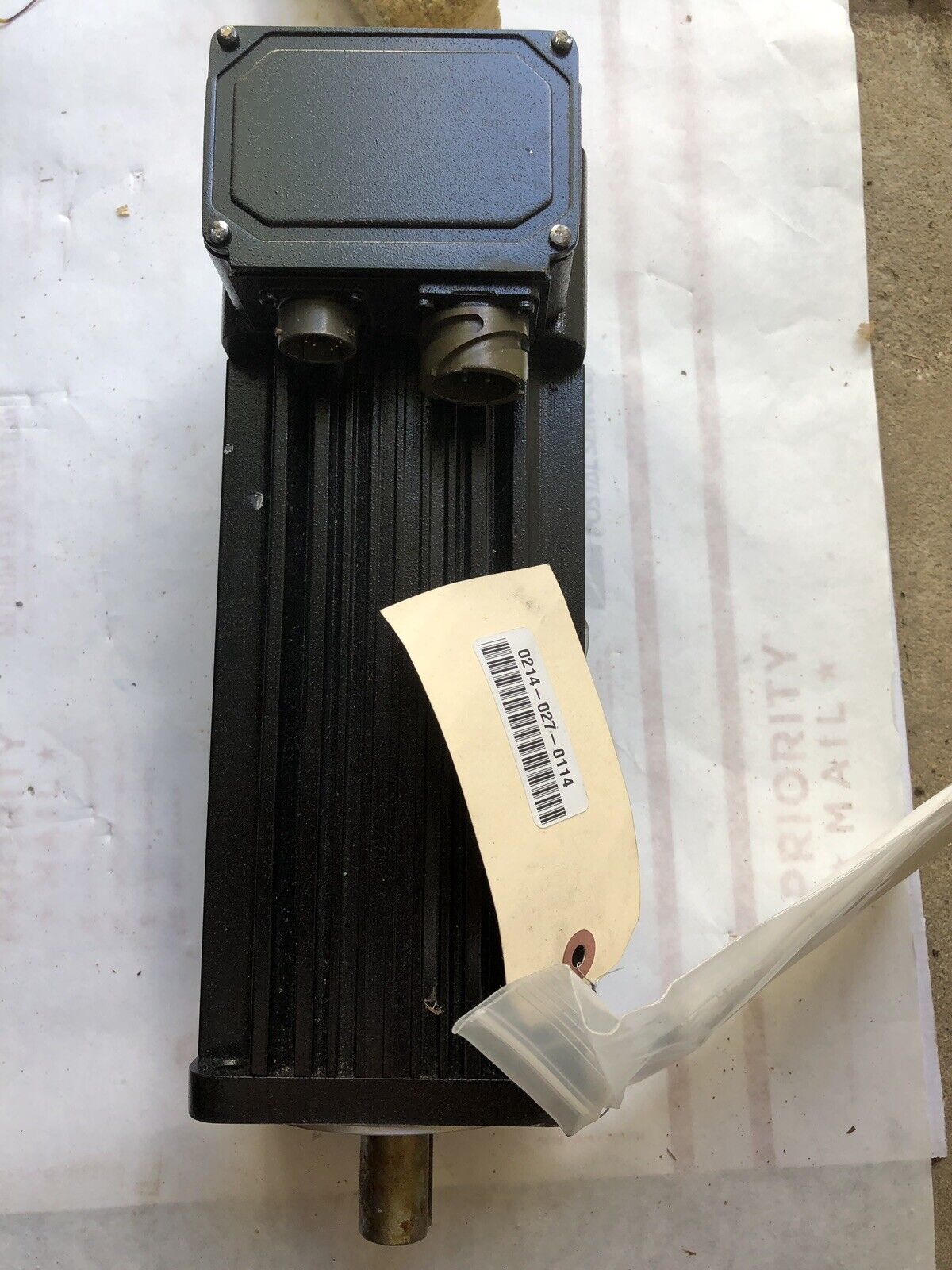 New Kollmorgen B-404-C-31 Goldline Ac Servo Motor, 230 Vac, 5000 Rpm,Th