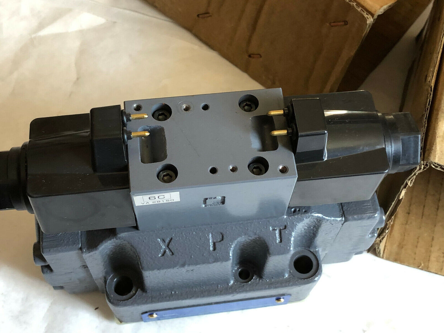 Tokimec Dg5v-7-3C-T-P7-T-84-Ja,0921 Solenoid Pilot Operated Directional Valve,Ae