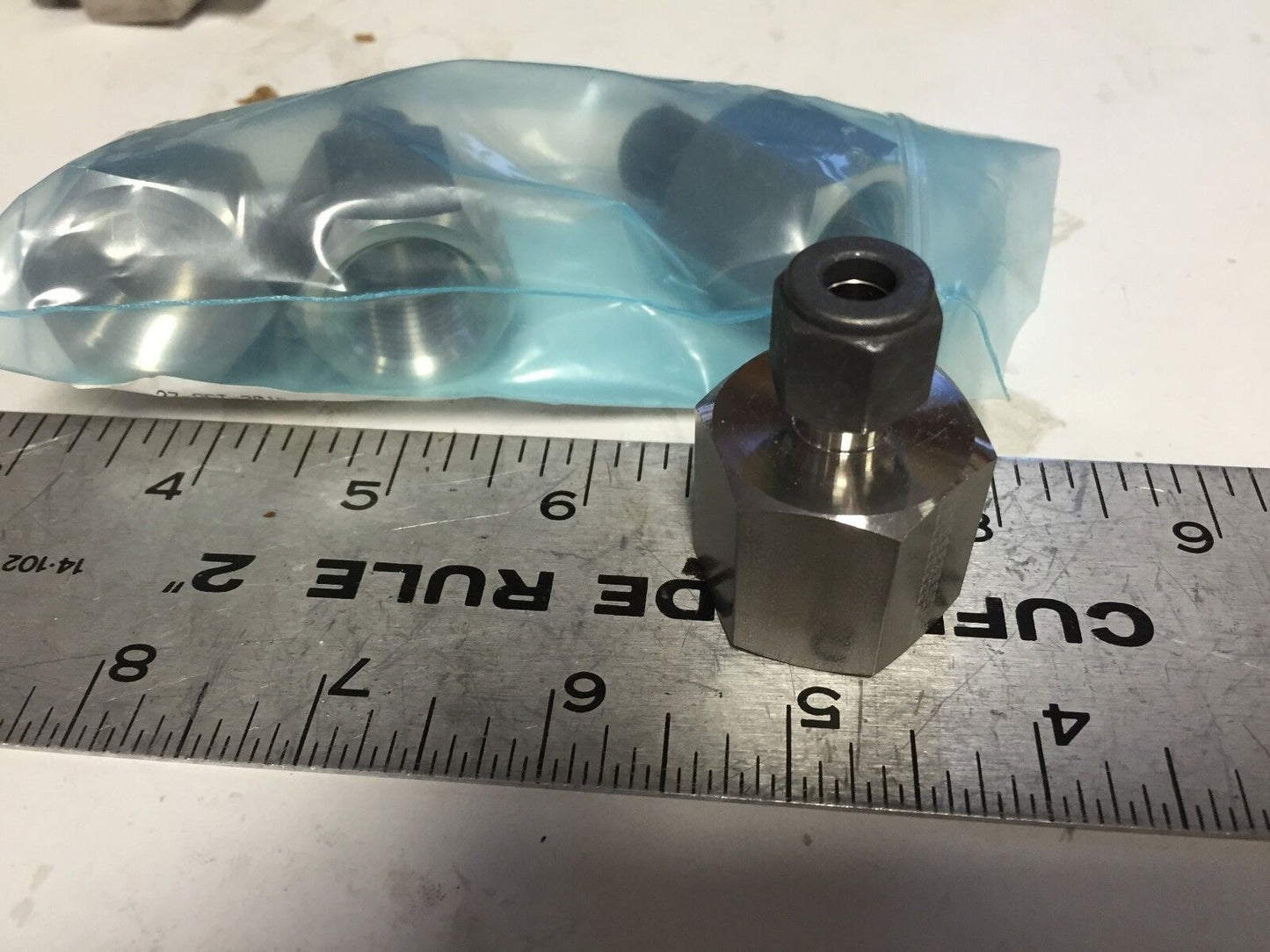 New Lot 4 Parker 338-1610-Nd Fittings 1/2Npt To Cpi,Ec