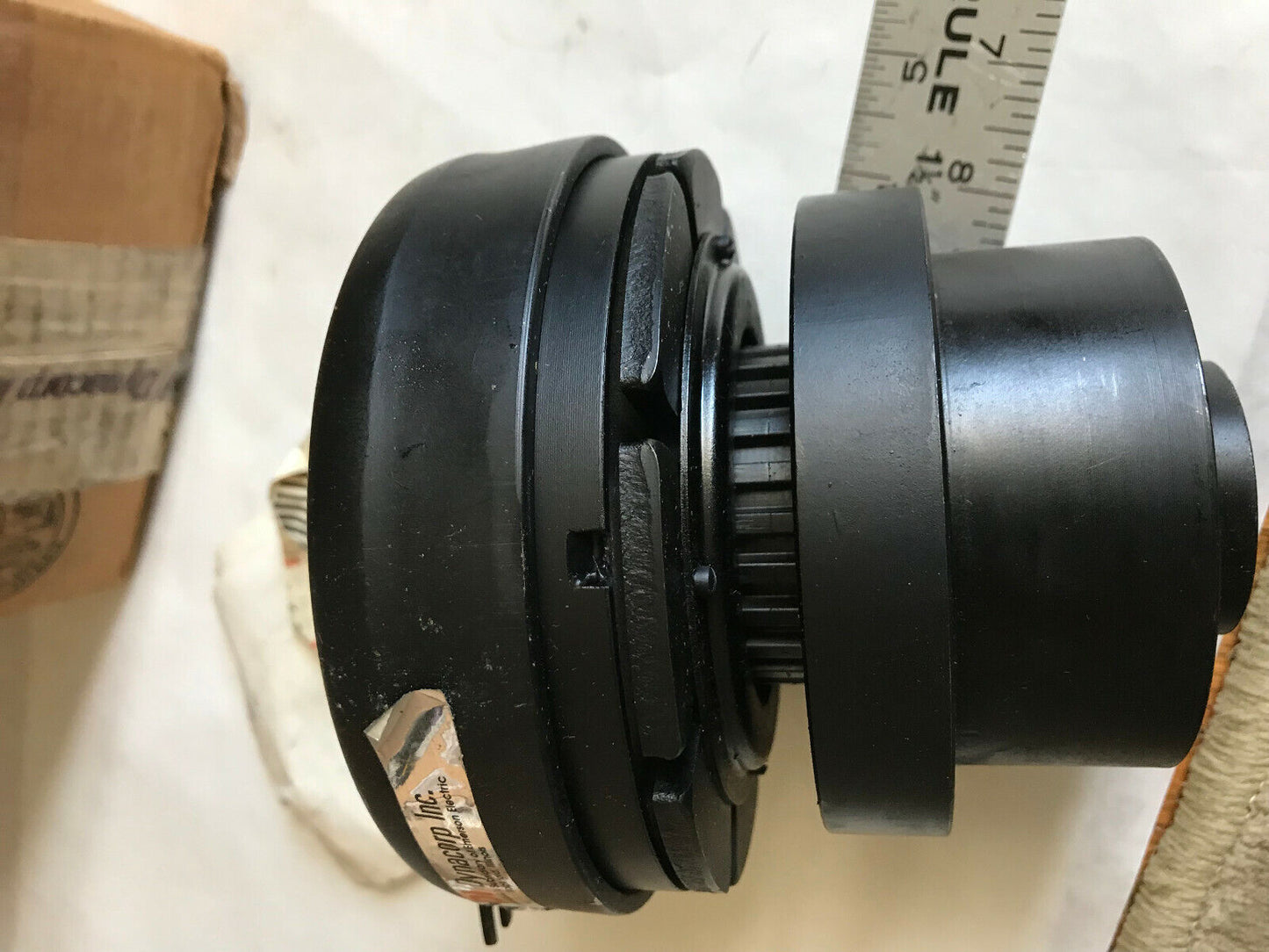 Di Dynacorp 305140-8,Nachi 6009Nsl Altra Sheave Clutch 90V 7/8" Bore Frame,Aj