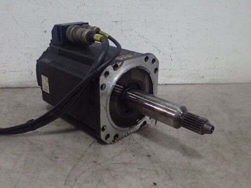 Moog 82309060,Moog C2900392,Iec 60 Servo Motor,325 Vac,Rpm 4000,4.2 Kw,Bp