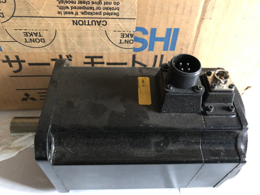New Mitsubishi Hp-H224bk Ac Servo Motor. 340V 3Ac 2Kw 4000Rpm,Al