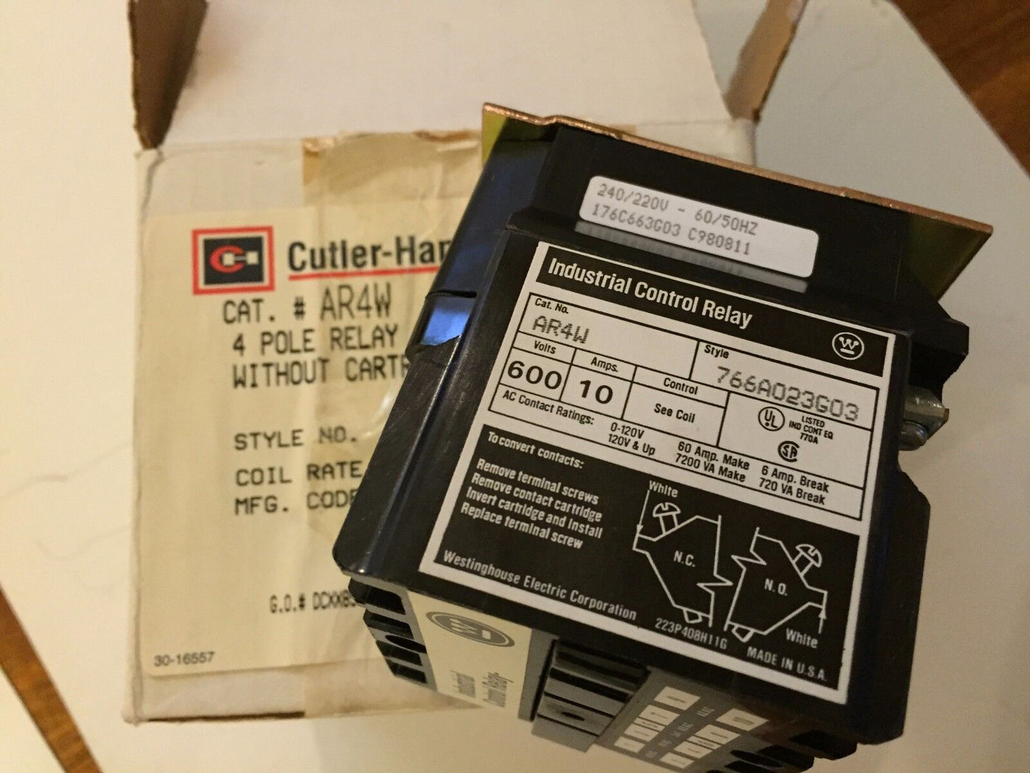 New Cutler Hammer Ar4w 766A023g03 240/220V,10 Amps Industrial Control Relay,Ej