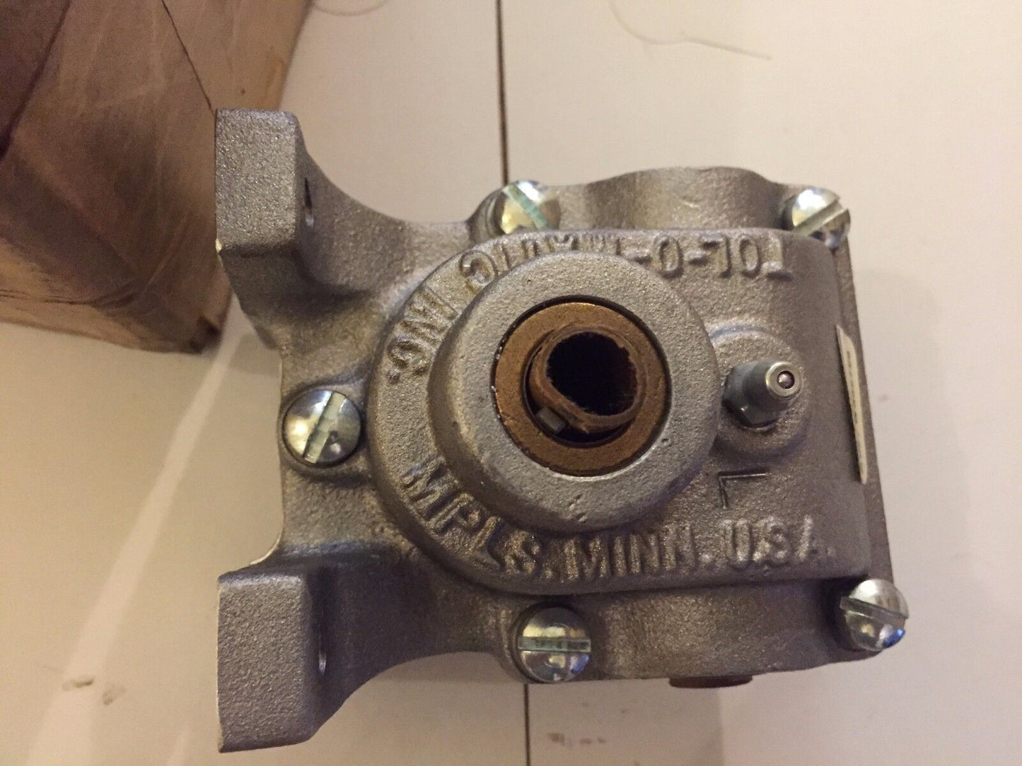 New Tol-O-Matic 01110000,Mpls Minn Gearbox Float A Shaft Lh 1/2, 517953-03,Sr
