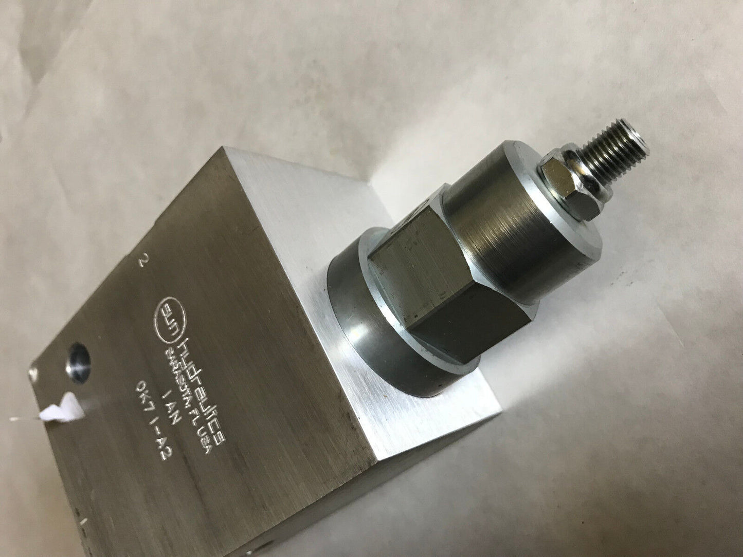 Sun Hydrualics Ok71-A2 Hydrualic Valve,0K7i-A2,1-1/2" Ian,Nfec Len,Obpo,Ok71,Ah