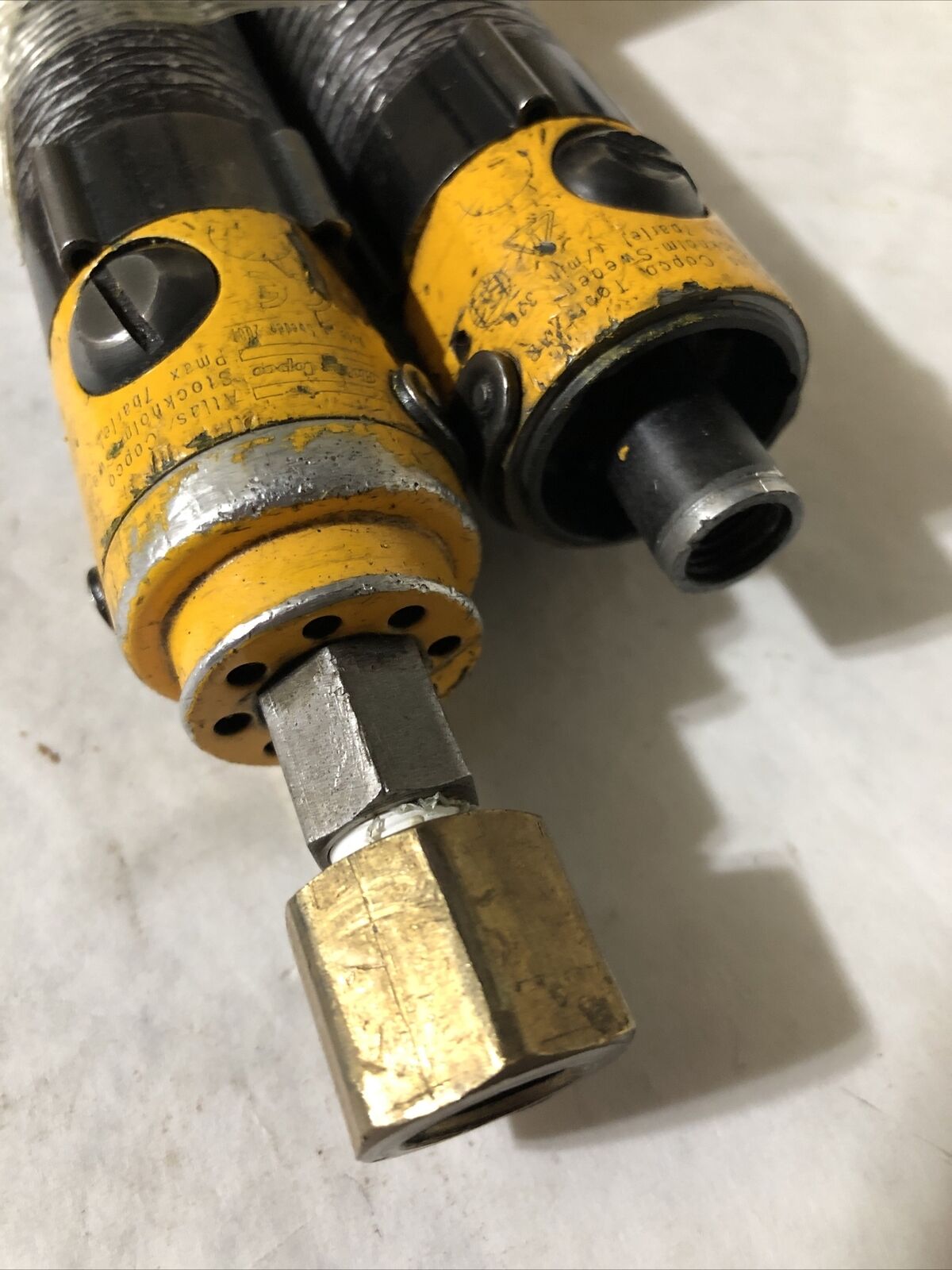 Lot 2 Atlas Copco Ltv008 R11-10 Pneumatic Angle Nutrunners,3/8",1/4,Nm1742,Fc