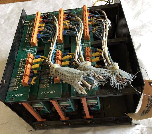 Vickers Aze R3/E,El.Ge Aze-Cc4q,P.N.Be600,120.04.32B Servo Drive,Aze-Cc4q,Bk