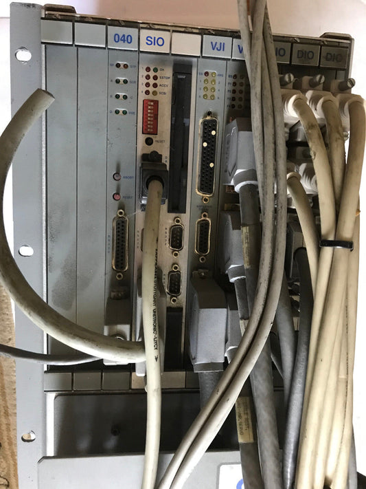 Adept Mv-8, 040 Sio Vji Robotic Controller,2.5A,240V,5.0A,100V,30330-31000,Ac