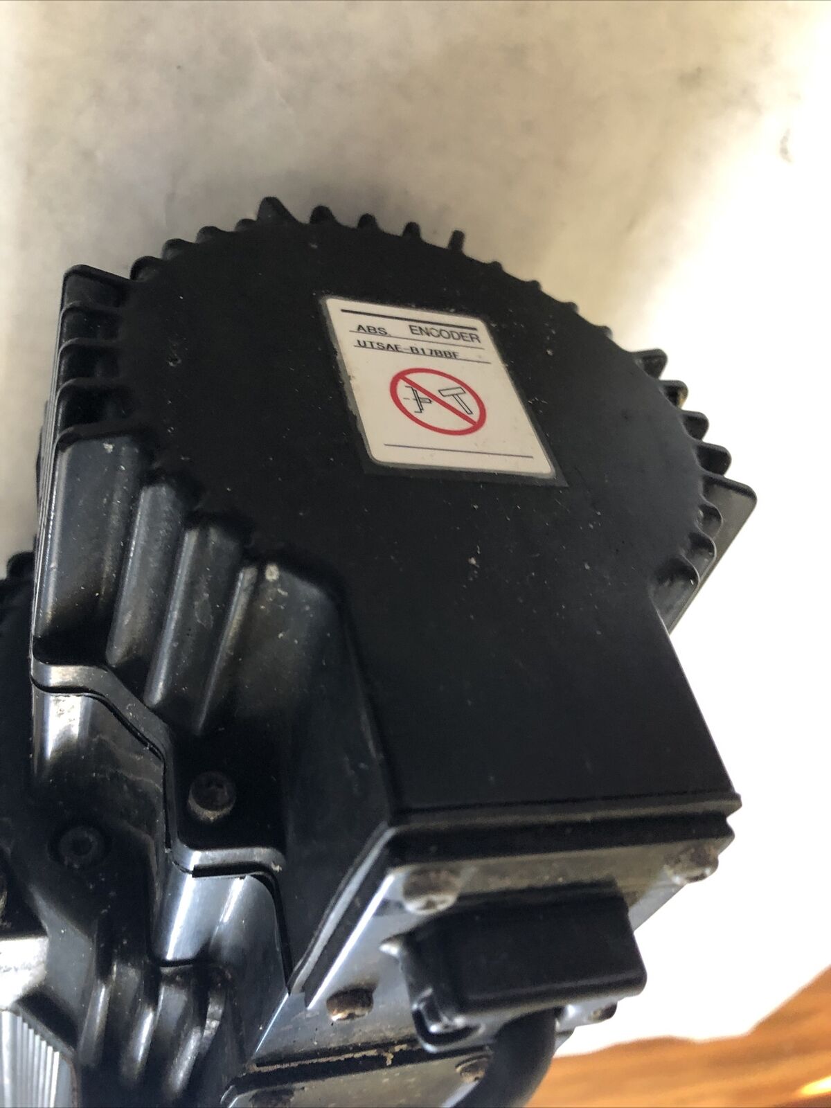 Yaskawa Electric Sgmgh-13A2a-Yr13 Ac Servo Motor,200V,1300 W, Rpm1500,Bi