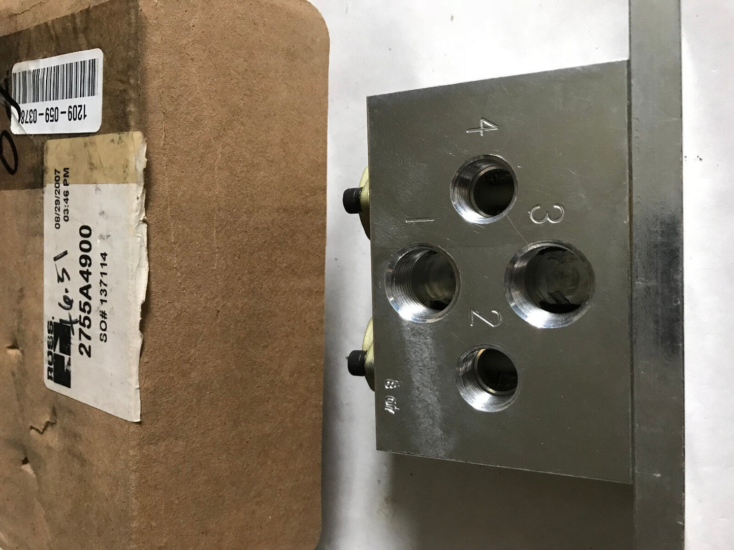 New Ross 2755A4900 Pneumatic Directional Valve,Aa