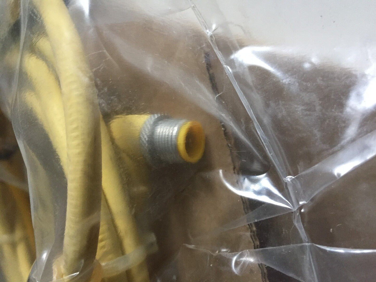 New 1485D-A2f5-C,1485D,Devicelink, Rt Ang Micro Conductor,Fb