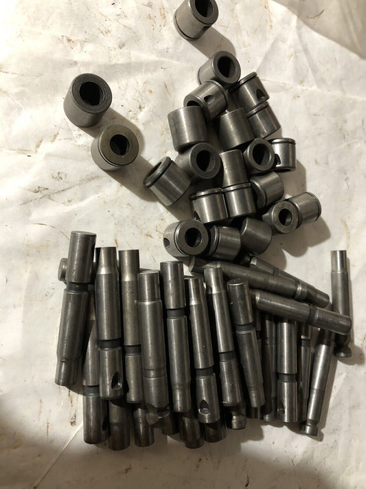 Lot 7 Pounds Strippit Round Punches & Dies,0.438,0.453,0.454,.444,438,453,464,To