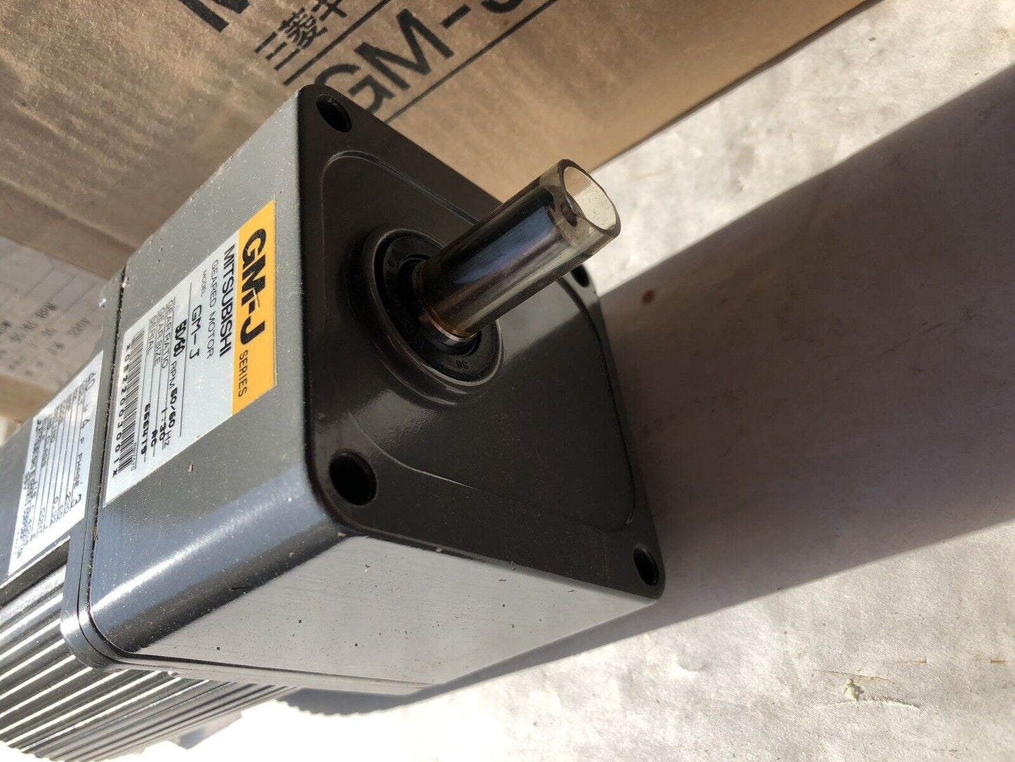 New Mitsubishi Gm-J 1:30 Gear Motor 45Rpm 50/60Hz 1:40Ratio 40W 4P 3Phase,An