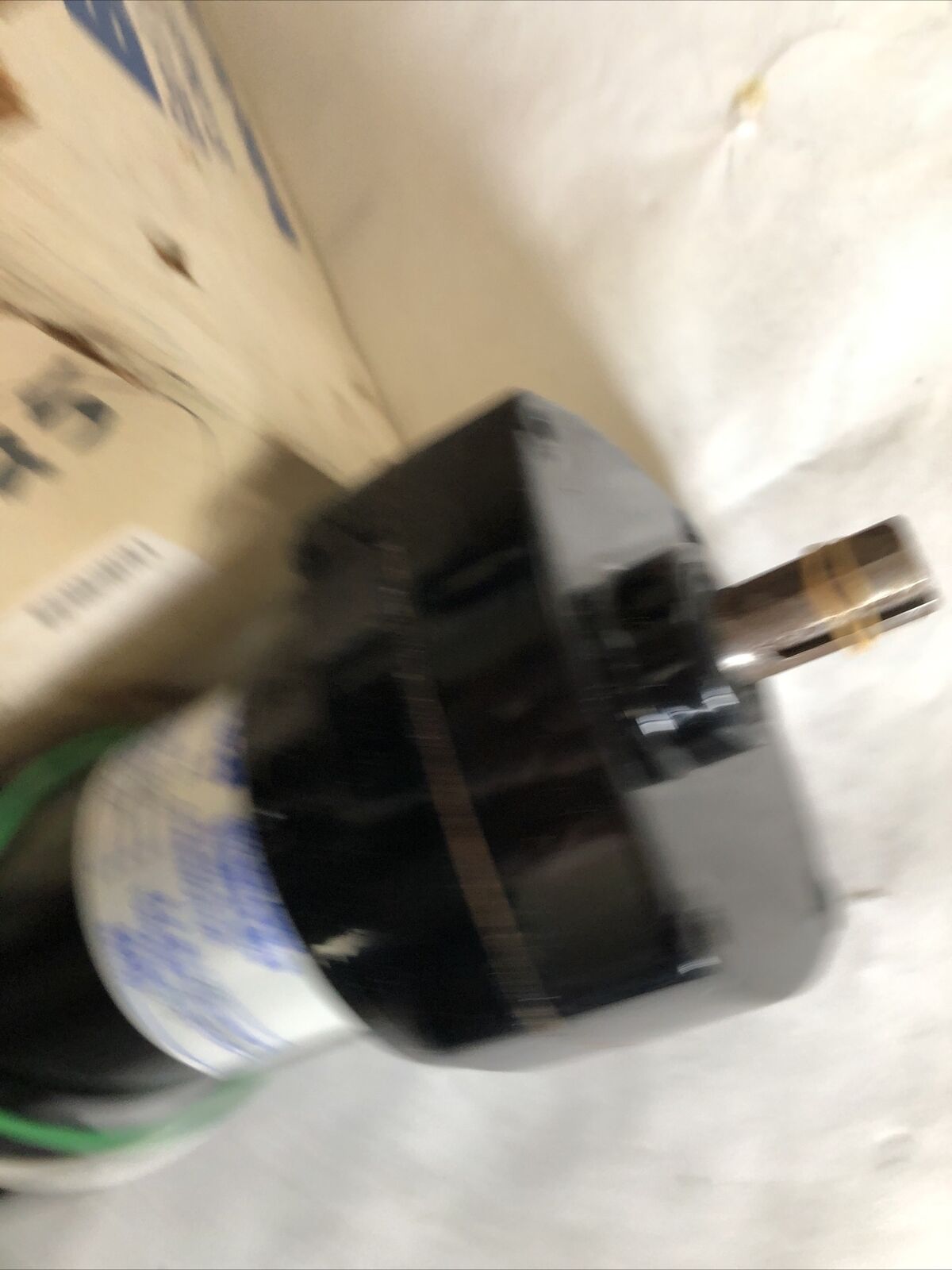 New Bison Ep4425 Gearmotor 90Vdc Parallel 1/20 Hp,291 Rpm,0.62 Amps 10 In Lbs,Dg