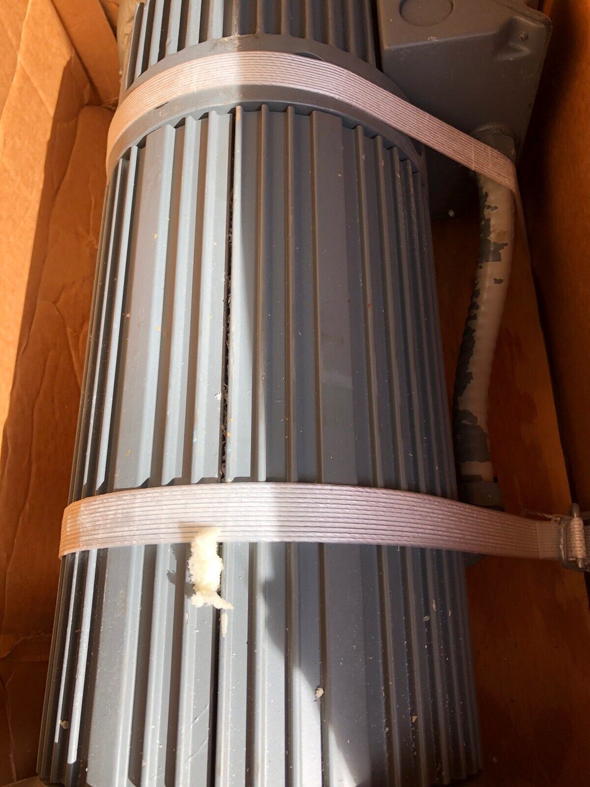 New Allen Bradley 1326Dp-S2b-A2,1326 Dc Pm Servo Motor 183-18-1548-0 Pt22896,Av